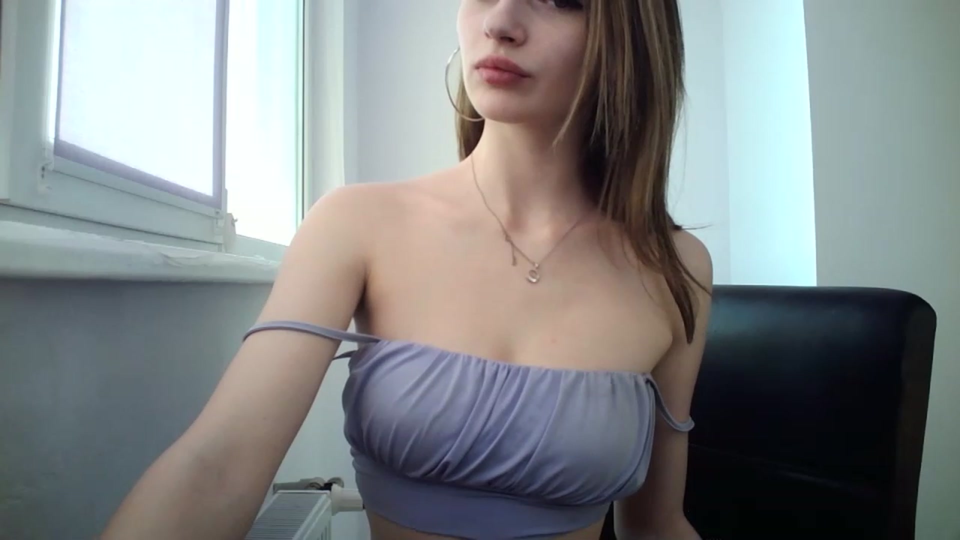 Gallery image thumbnail from MaryCoup's myfreecams stream on, 03/20/2023, 14:23 image 12 of 20