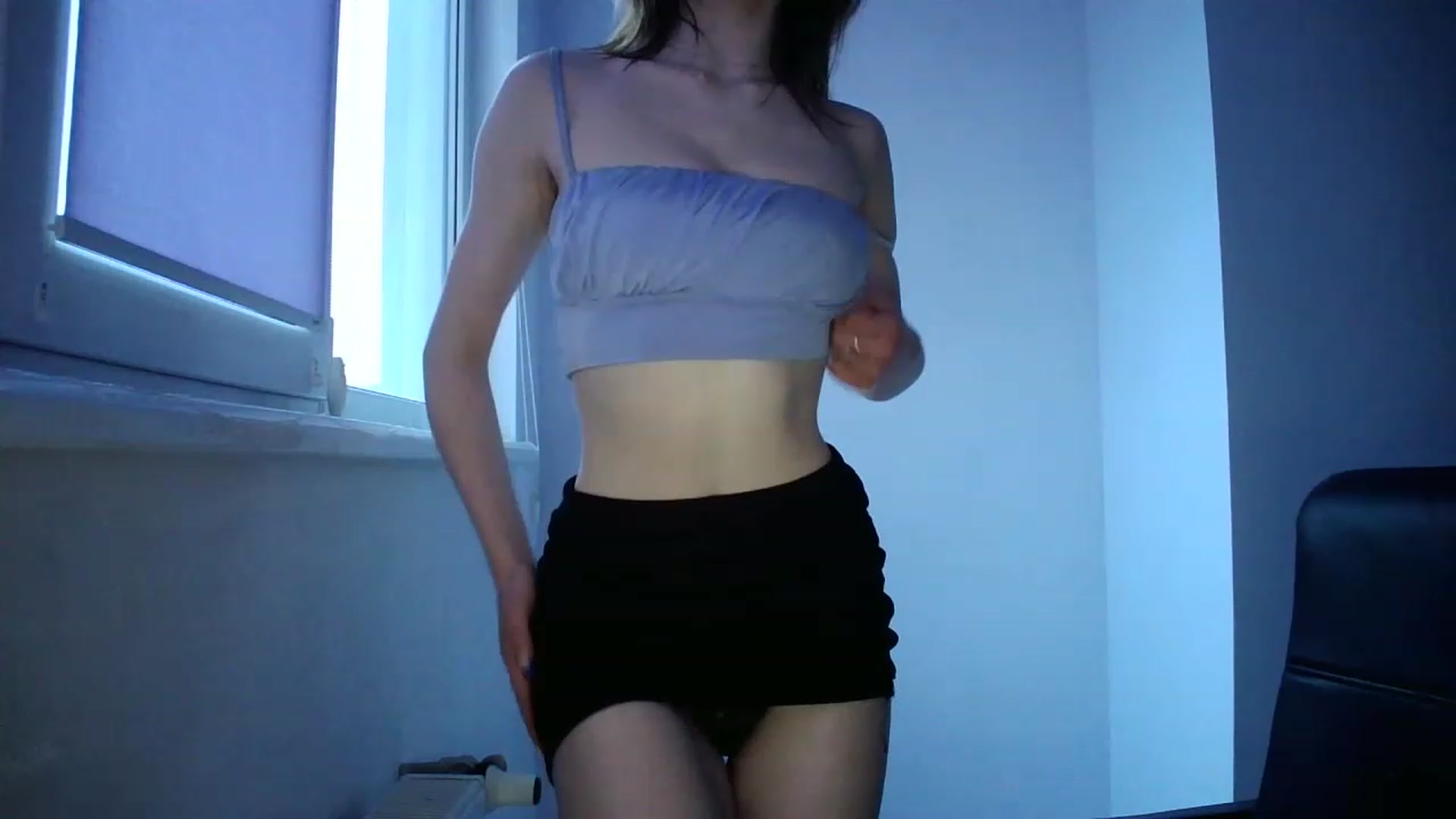 Gallery image thumbnail from MaryCoup's myfreecams stream on, 05/12/2023, 17:14 image 18 of 20