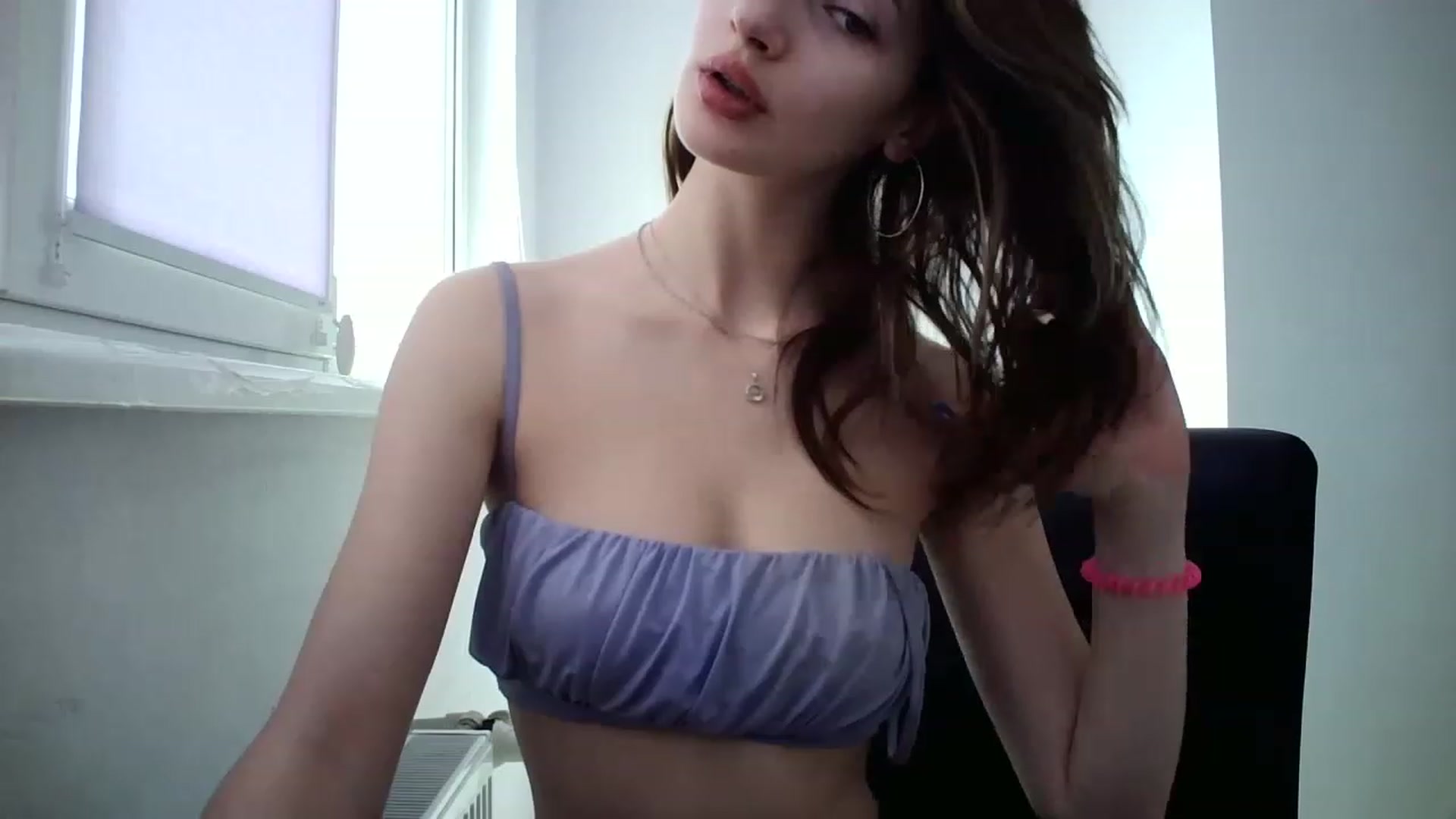 Gallery image thumbnail from MaryCoup's myfreecams stream on, 05/13/2023, 10:28 image 18 of 20