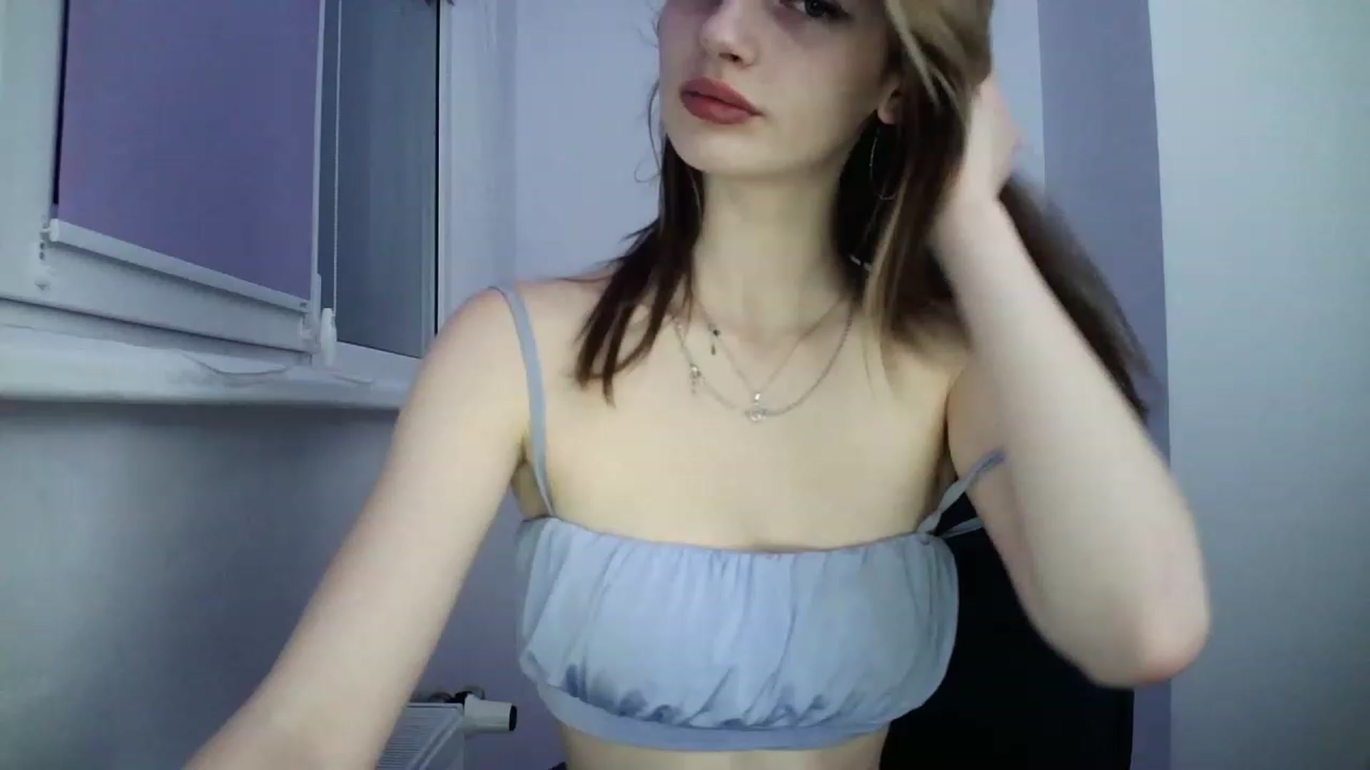 Gallery image thumbnail from MaryCoup's myfreecams stream on, 05/16/2023, 24:08 image 9 of 20