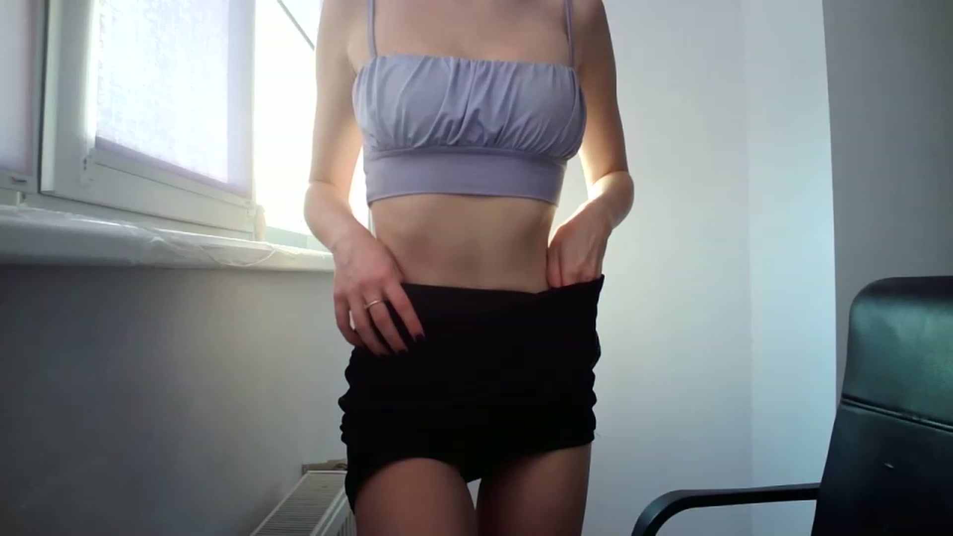 Gallery image thumbnail from MaryCoup's myfreecams stream on, 06/19/2023, 16:01 image 17 of 20