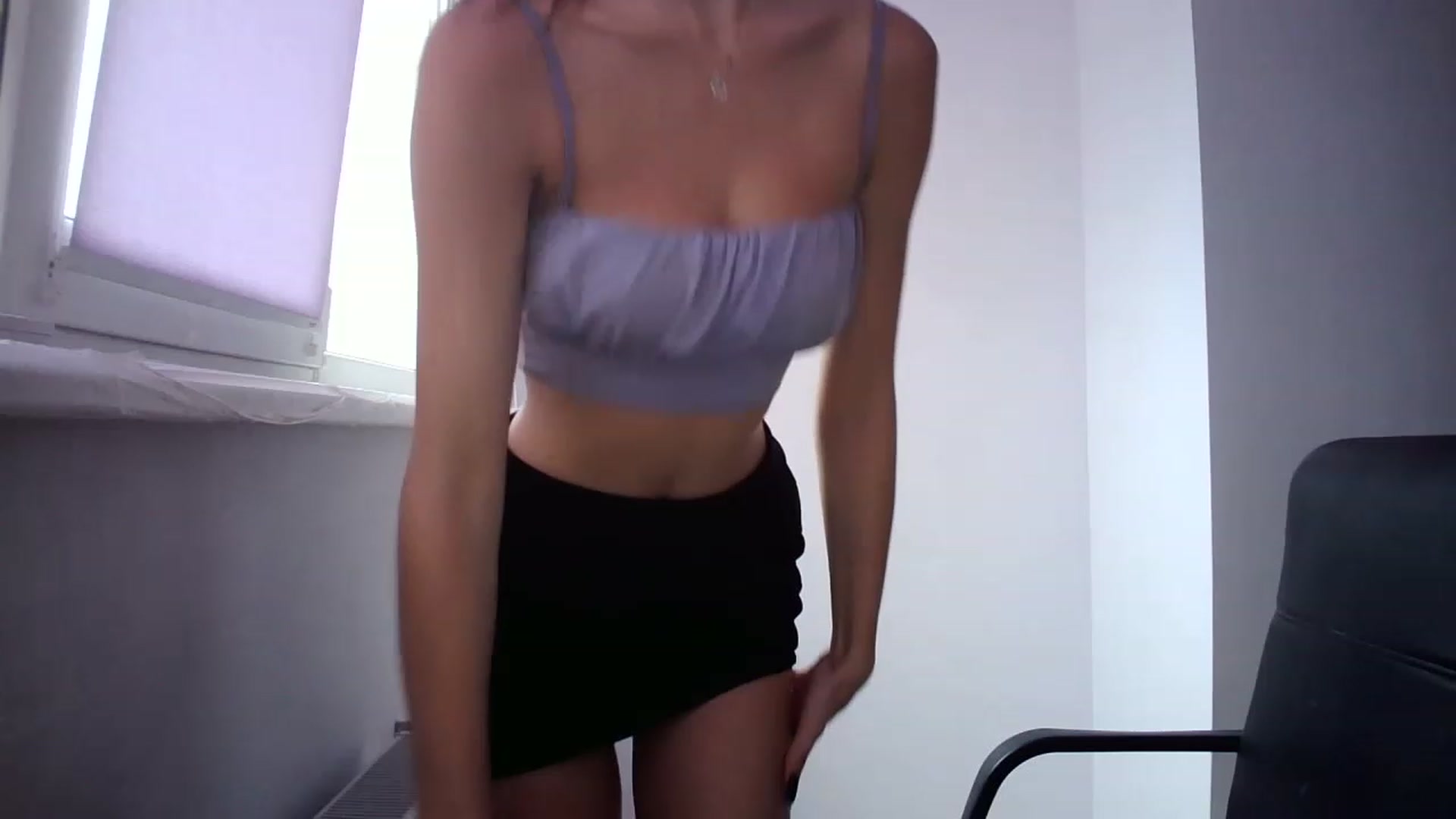Gallery image thumbnail from MaryCoup's myfreecams stream on, 06/28/2023, 16:16 image 17 of 20