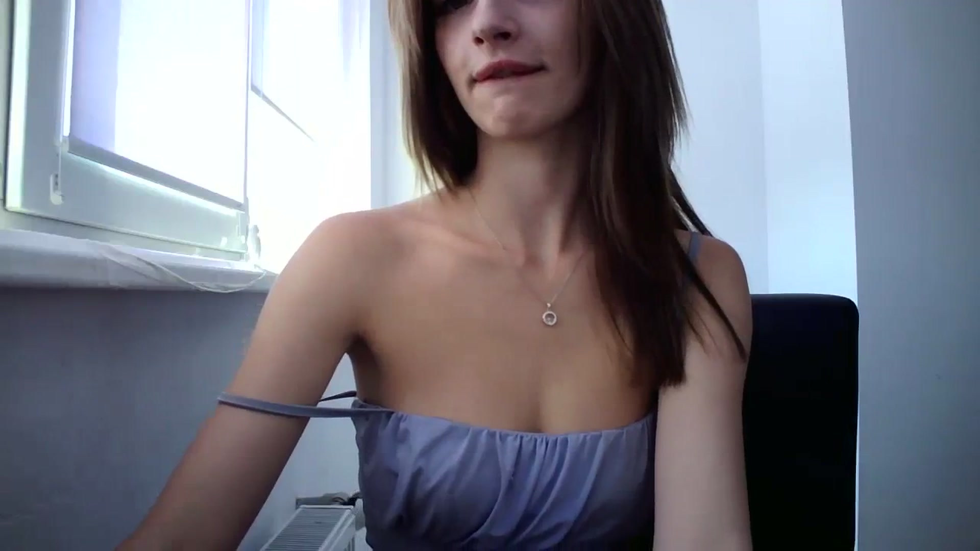 Gallery image thumbnail from MaryCoup's myfreecams stream on, 08/04/2023, 09:56 image 17 of 20