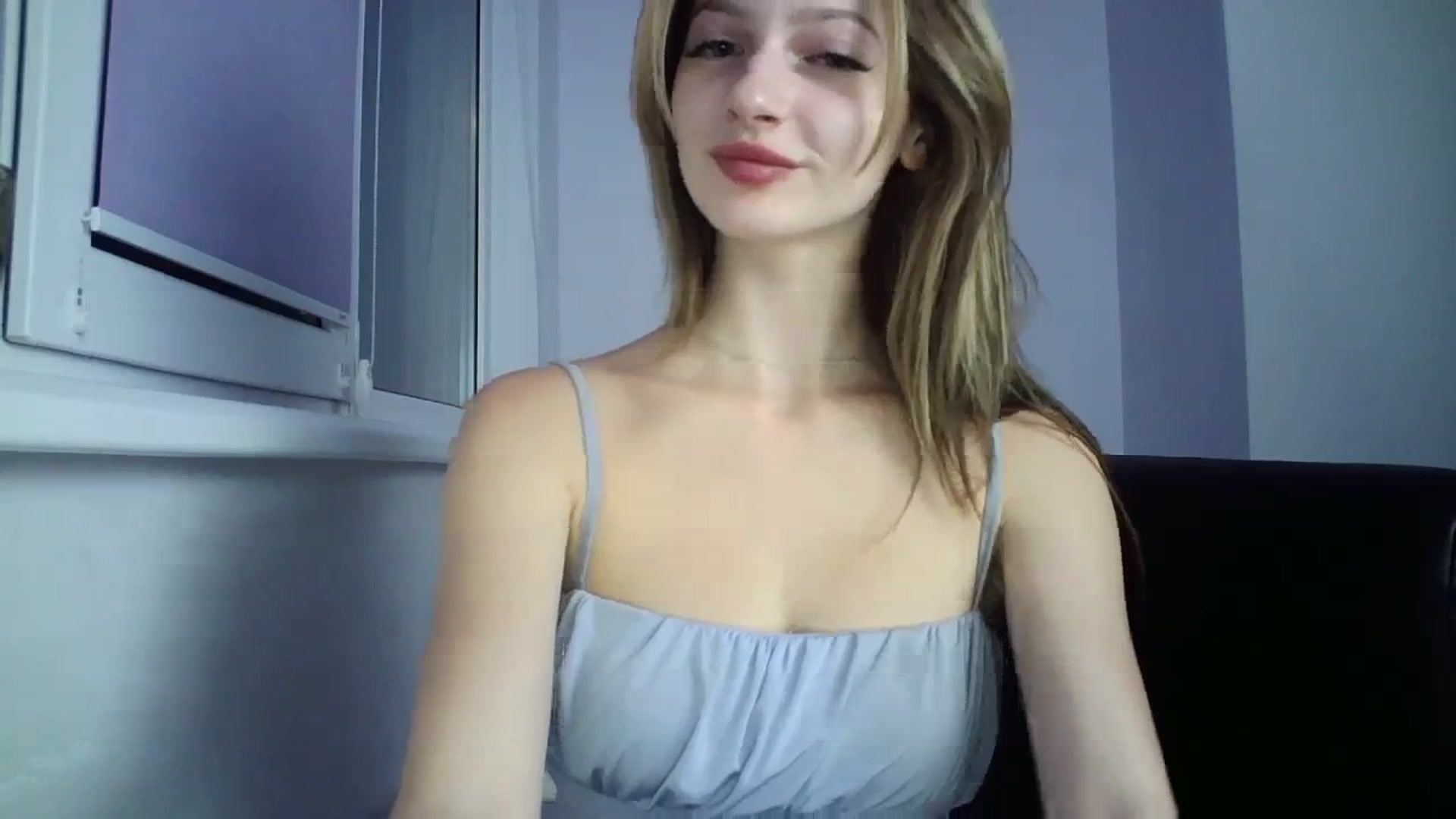 Gallery image thumbnail from MaryCoup's myfreecams stream on, 09/12/2023, 17:22 image 16 of 20