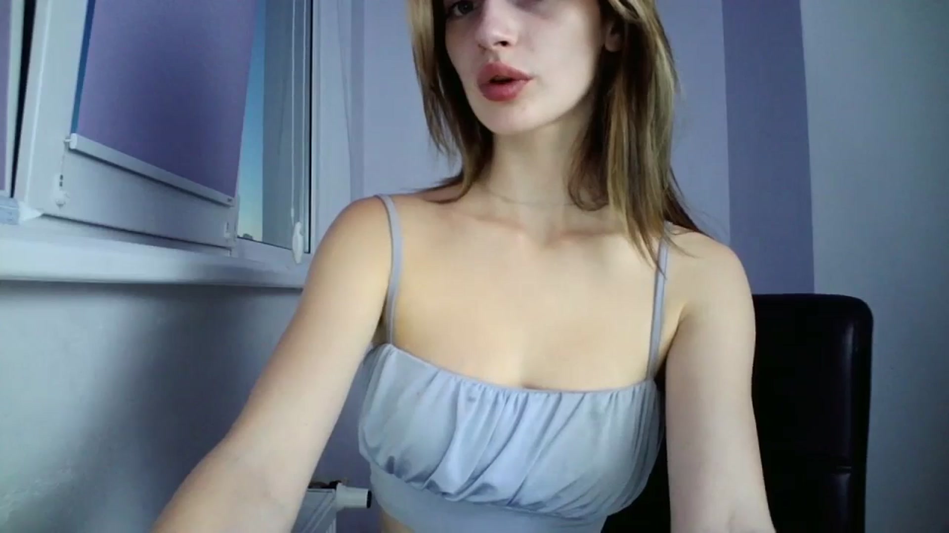 Gallery image thumbnail from MaryCoup's myfreecams stream on, 09/18/2023, 16:38 image 13 of 20