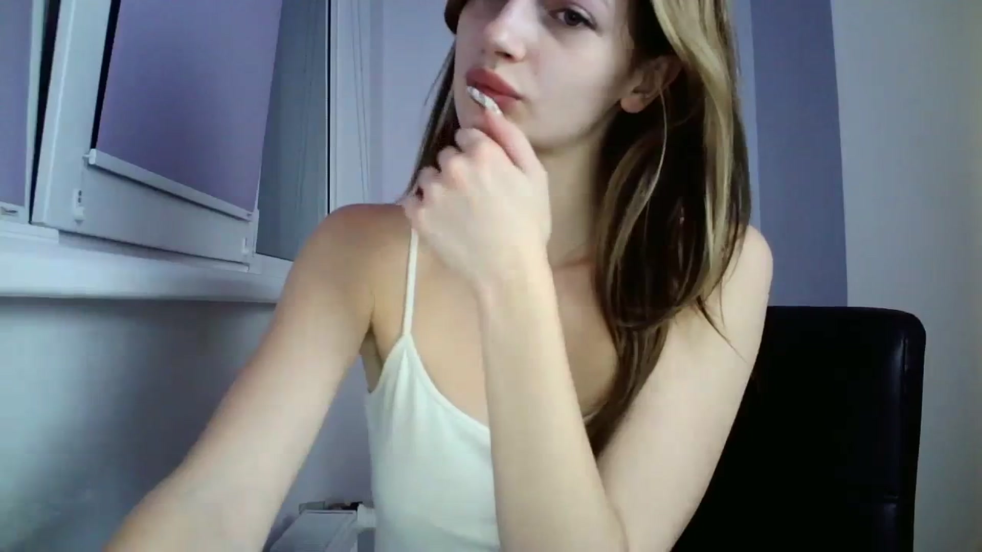 Gallery image thumbnail from MaryCoup's myfreecams stream on, 09/29/2023, 17:51 image 17 of 20