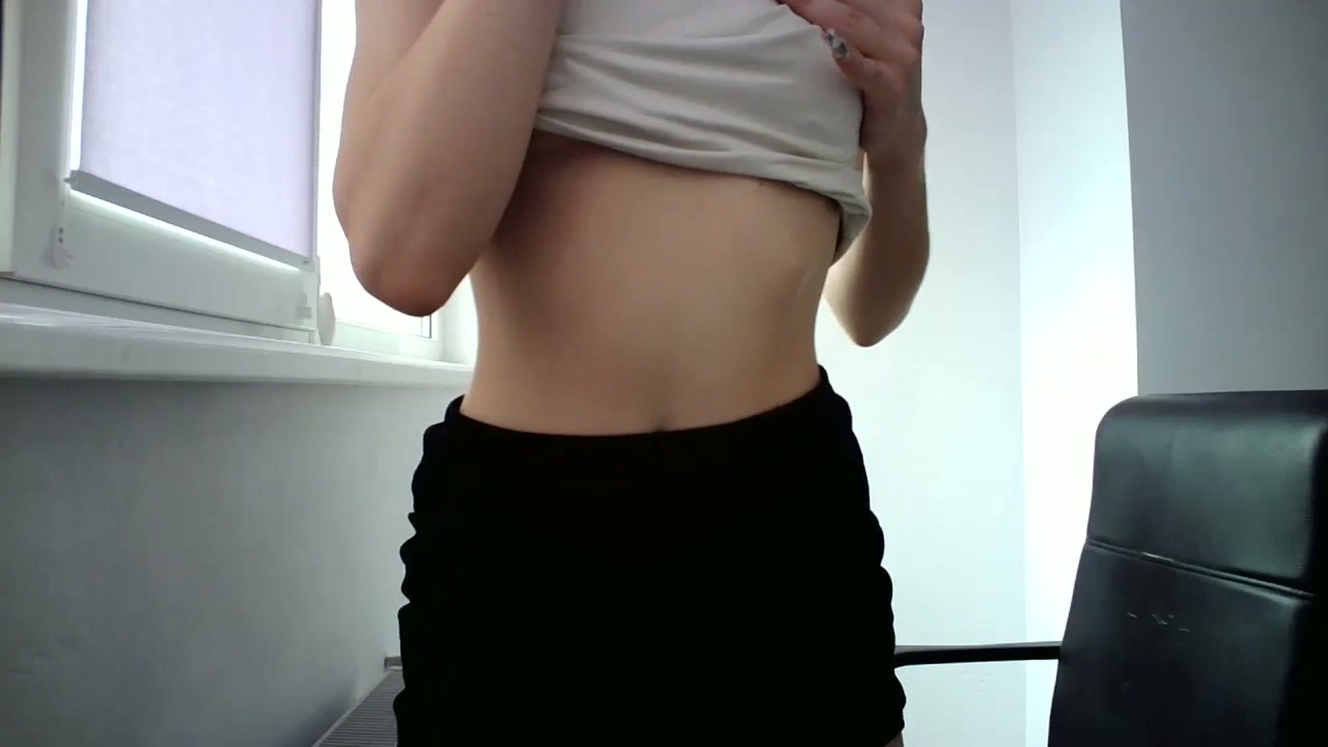 Gallery image thumbnail from MaryCoup's myfreecams stream on, 09/30/2023, 13:51 image 8 of 20