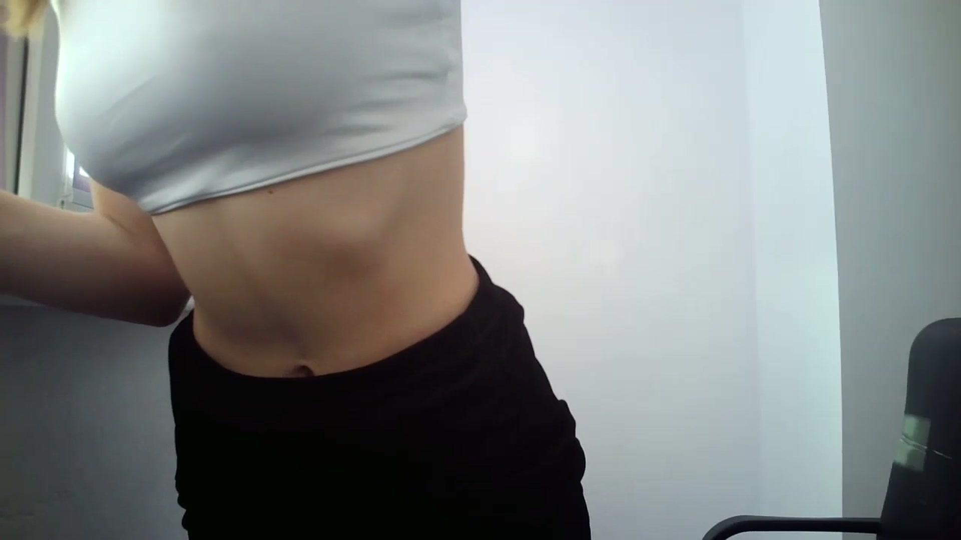 Gallery image thumbnail from MaryCoup's myfreecams stream on, 10/04/2023, 13:53 image 11 of 20