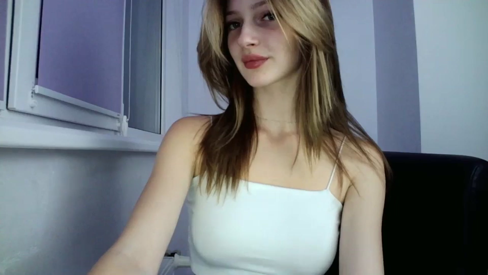 Gallery image thumbnail from MaryCoup's myfreecams stream on, 10/13/2023, 18:06 image 13 of 20