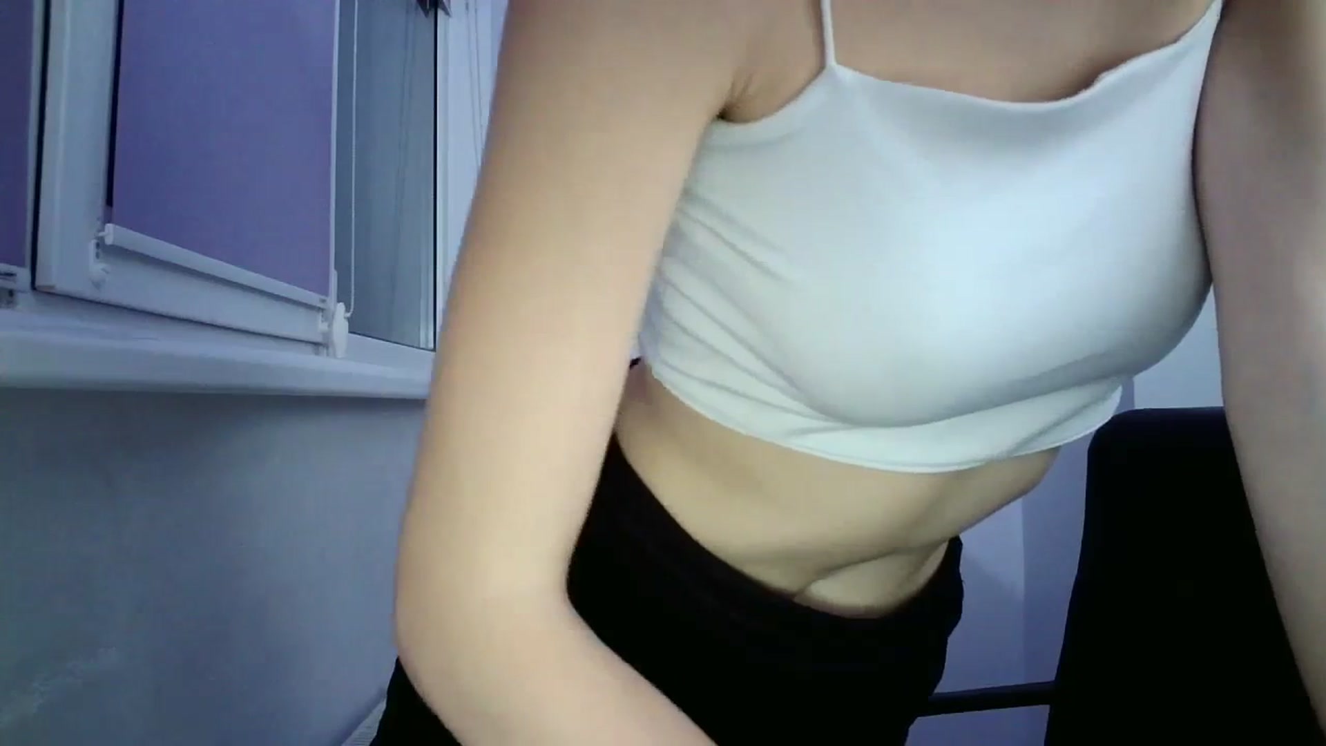 Gallery image thumbnail from MaryCoup's myfreecams stream on, 10/20/2023, 18:56 image 6 of 20