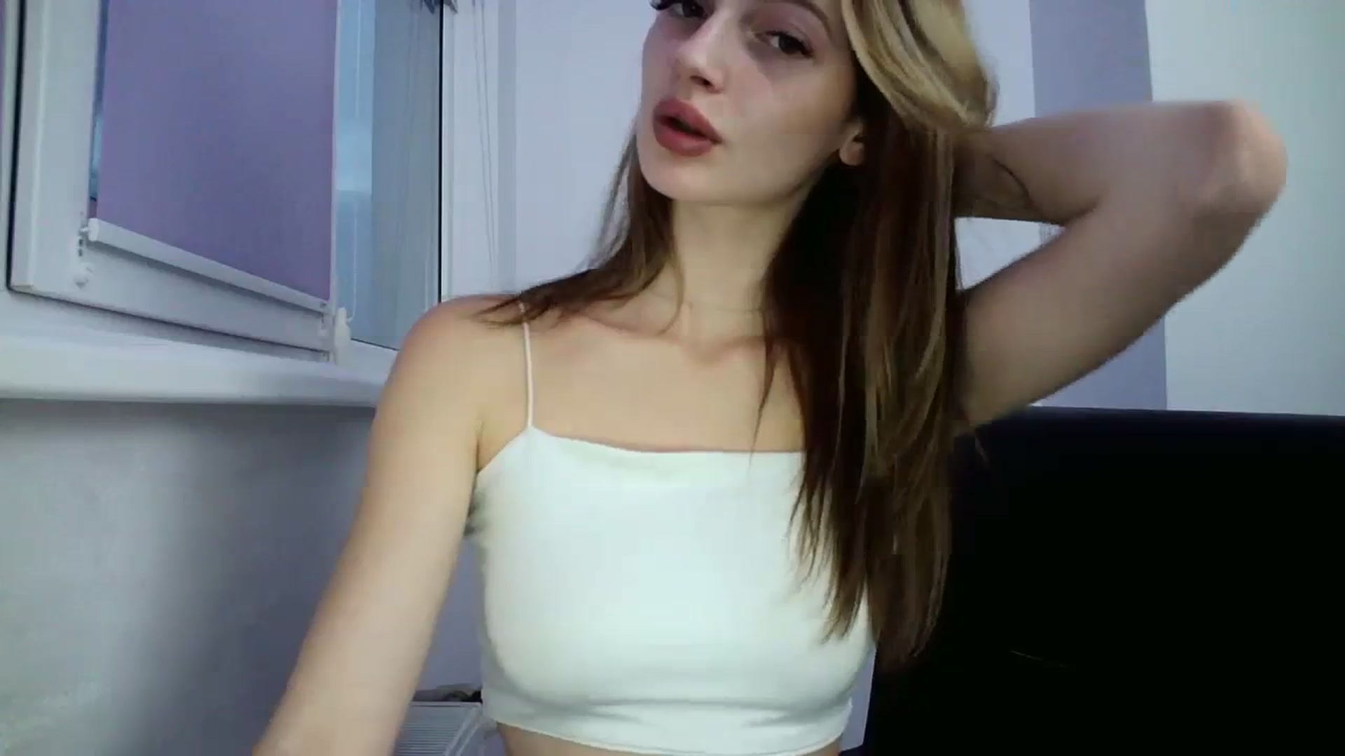 Gallery image thumbnail from MaryCoup's myfreecams stream on, 10/22/2023, 15:22 image 19 of 20