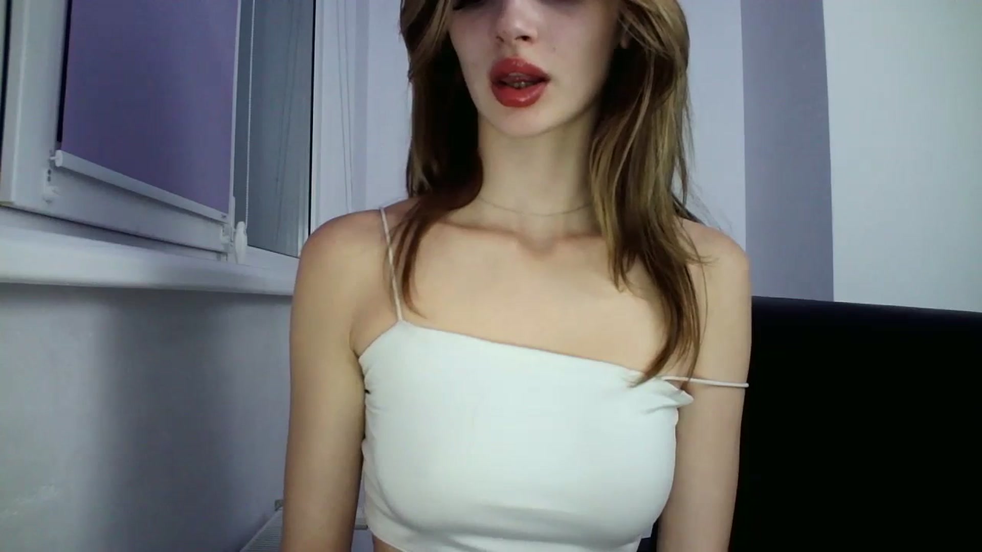 Gallery image thumbnail from MaryCoup's myfreecams stream on, 10/25/2023, 17:44 image 11 of 20