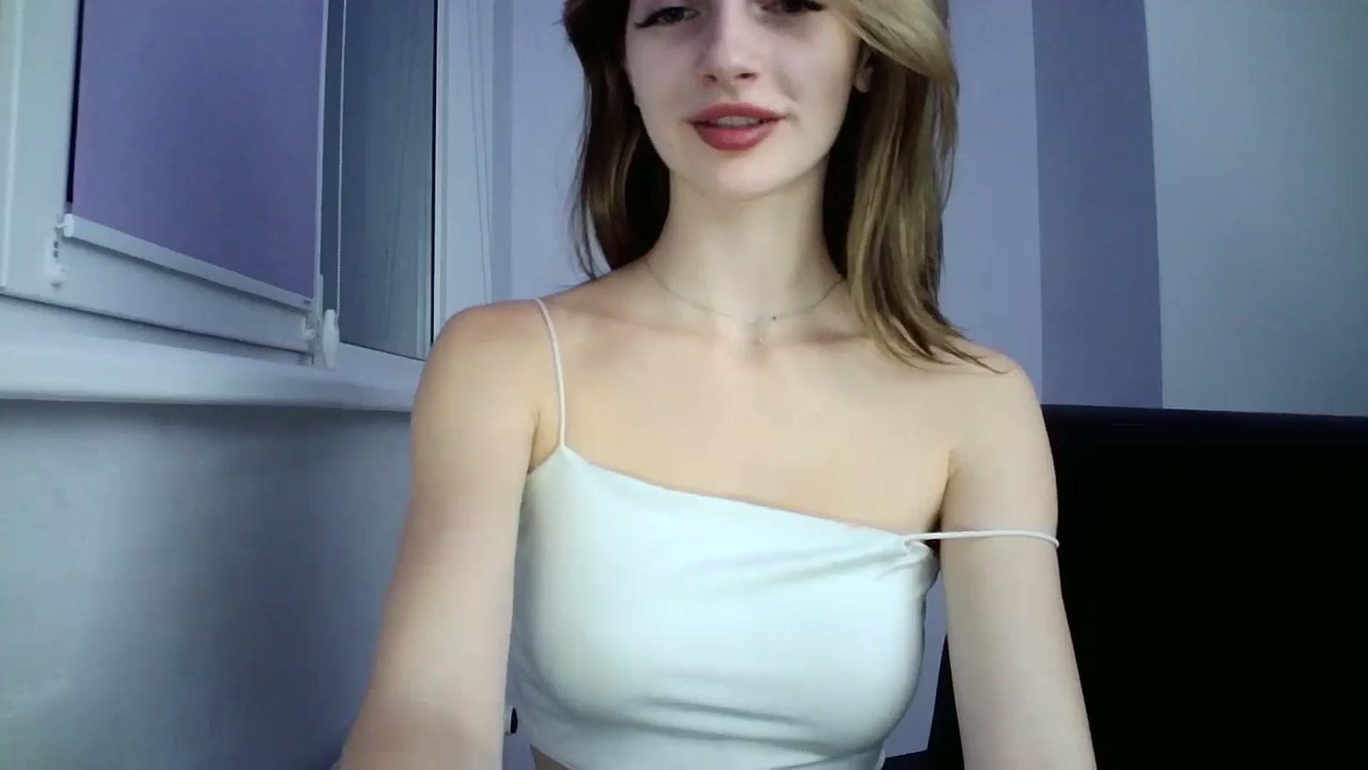 Gallery image thumbnail from MaryCoup's myfreecams stream on, 10/26/2023, 16:01 image 15 of 20