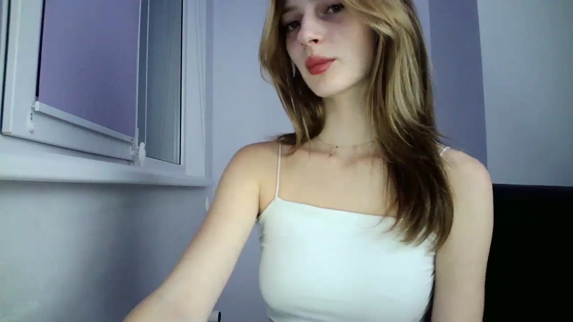 Gallery image thumbnail from MaryCoup's myfreecams stream on, 10/27/2023, 18:30 image 4 of 20