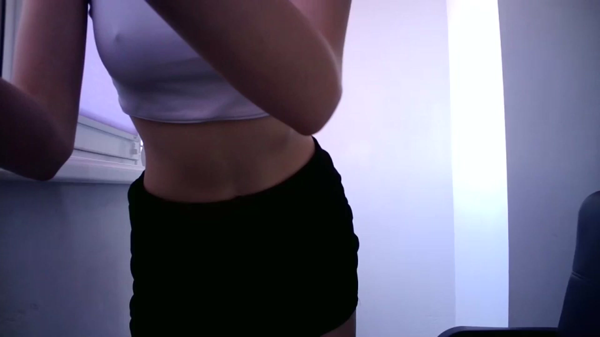 Gallery image thumbnail from MaryCoup's myfreecams stream on, 10/28/2023, 09:59 image 16 of 20