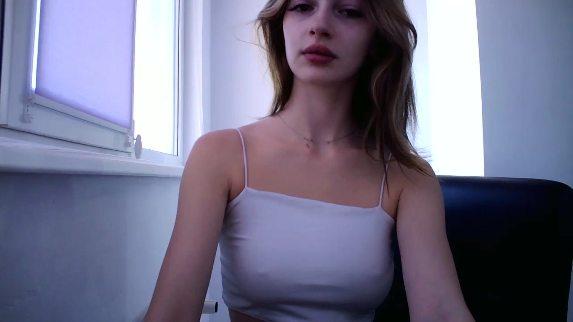 Gallery image thumbnail from MaryCoup's myfreecams stream on, 10/28/2023, 09:59 image 14 of 20