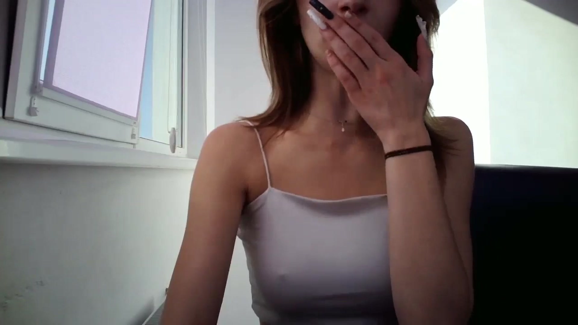 Gallery image thumbnail from MaryCoup's myfreecams stream on, 10/28/2023, 12:01 image 9 of 20