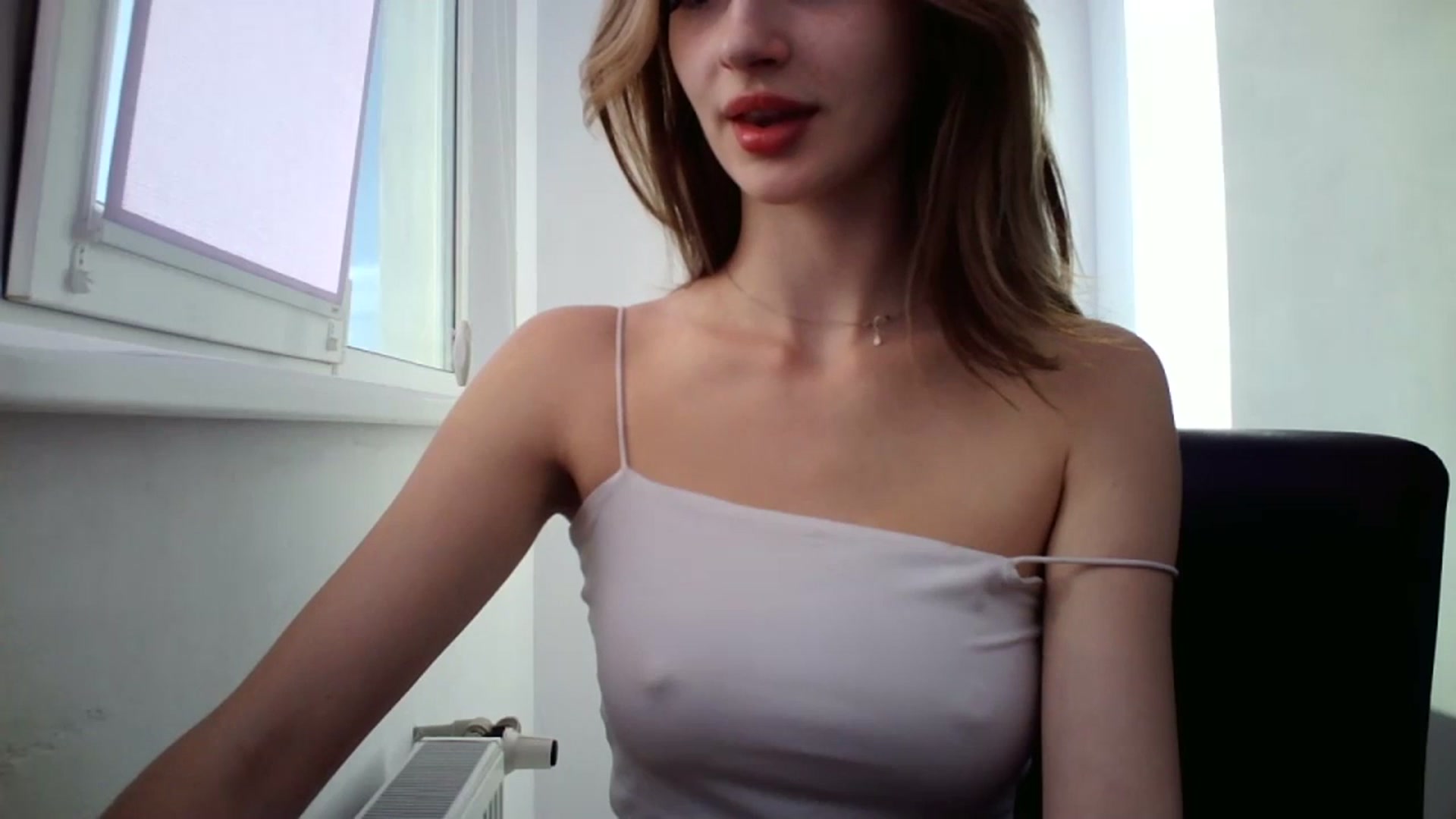 Gallery image thumbnail from MaryCoup's myfreecams stream on, 10/28/2023, 12:35 image 19 of 20