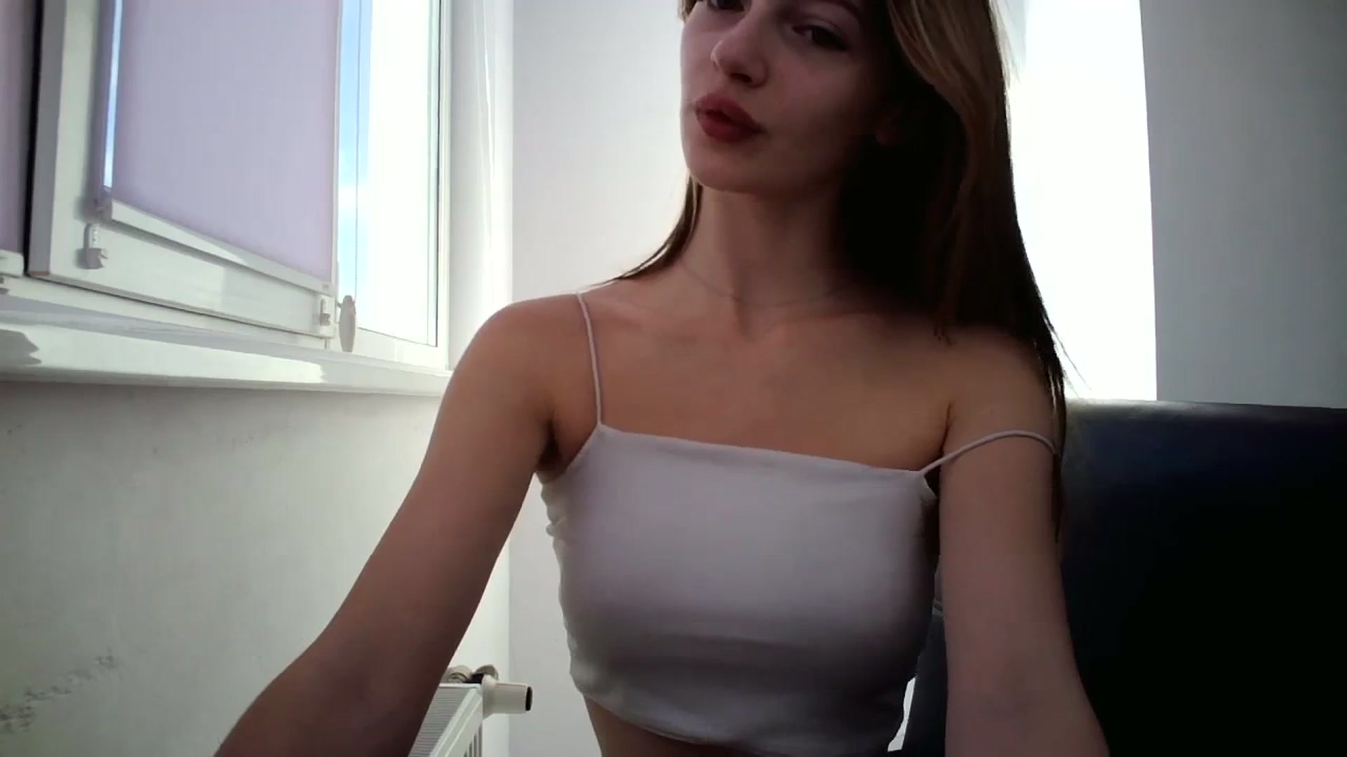 Gallery image thumbnail from MaryCoup's myfreecams stream on, 10/31/2023, 11:15 image 6 of 20