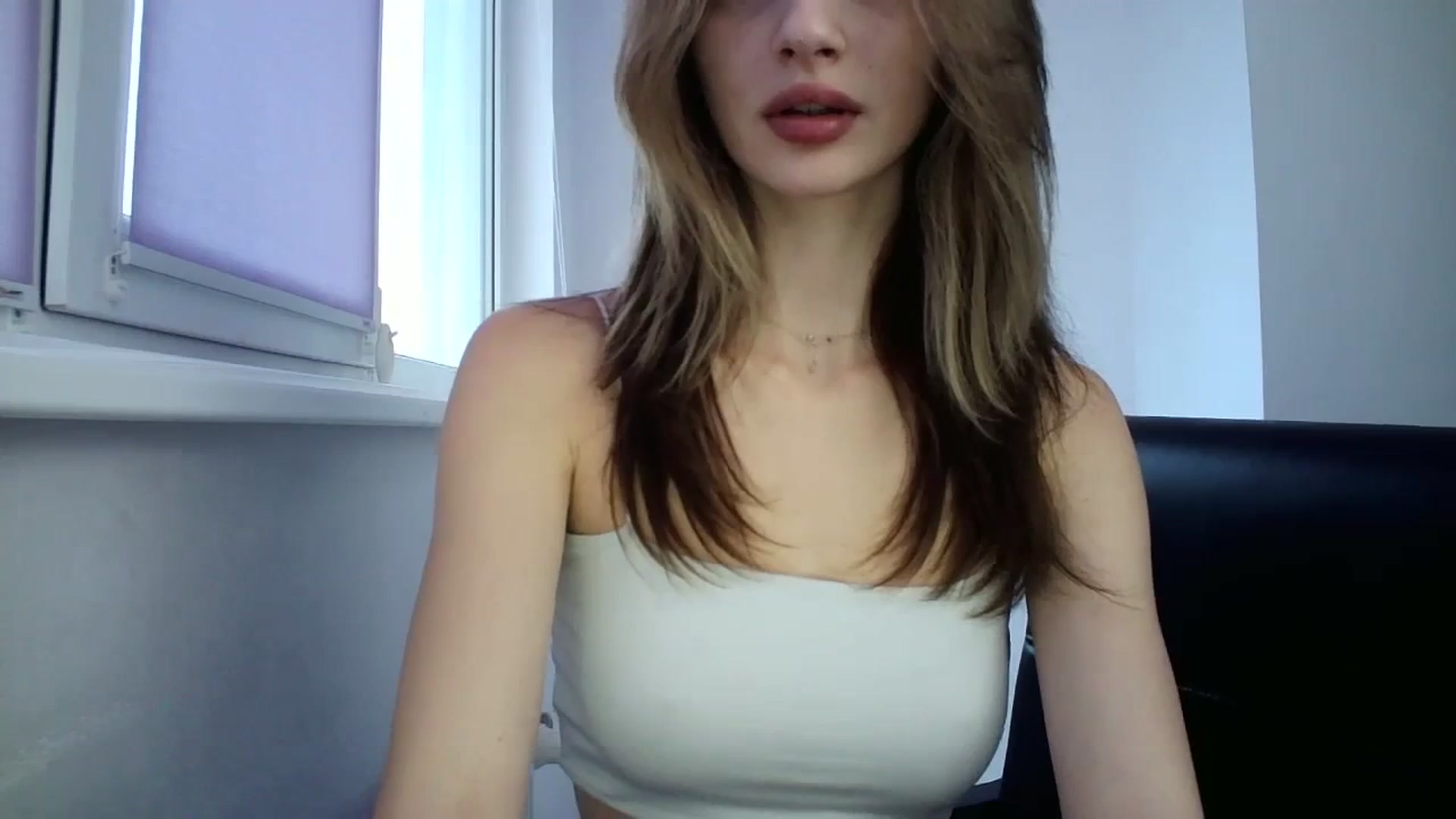 Gallery image thumbnail from MaryCoup's myfreecams stream on, 11/08/2023, 14:05 image 14 of 20