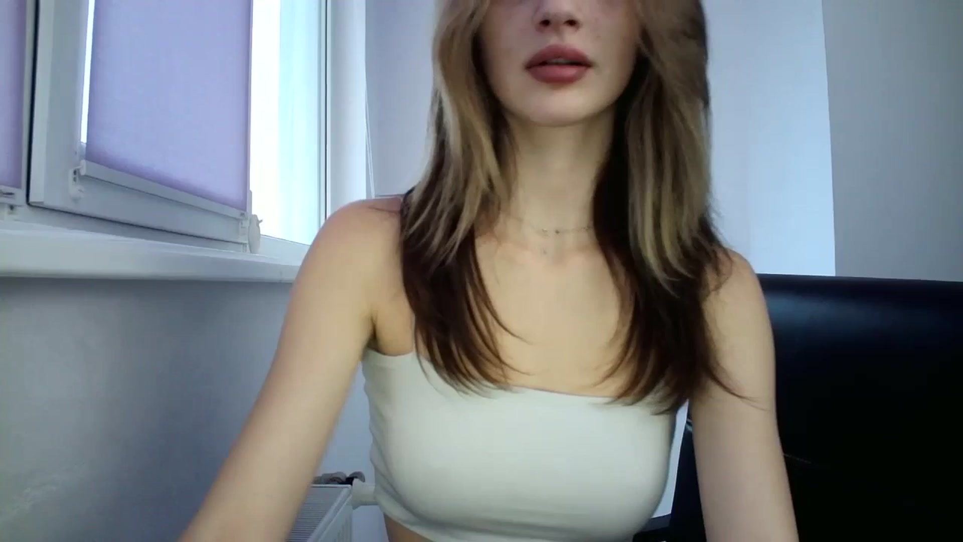 Gallery image thumbnail from MaryCoup's myfreecams stream on, 11/08/2023, 14:05 image 15 of 20