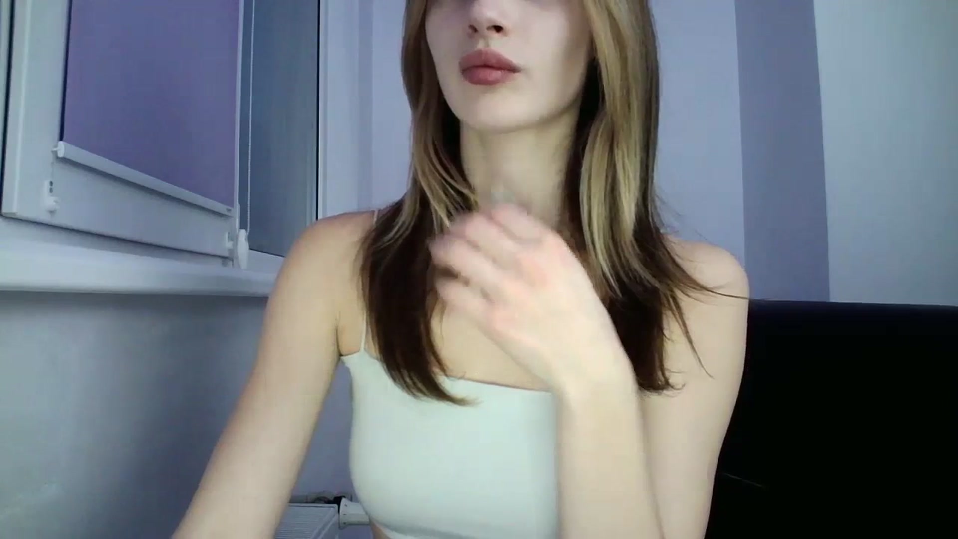 Gallery image thumbnail from MaryCoup's myfreecams stream on, 12/04/2023, 15:04 image 6 of 20