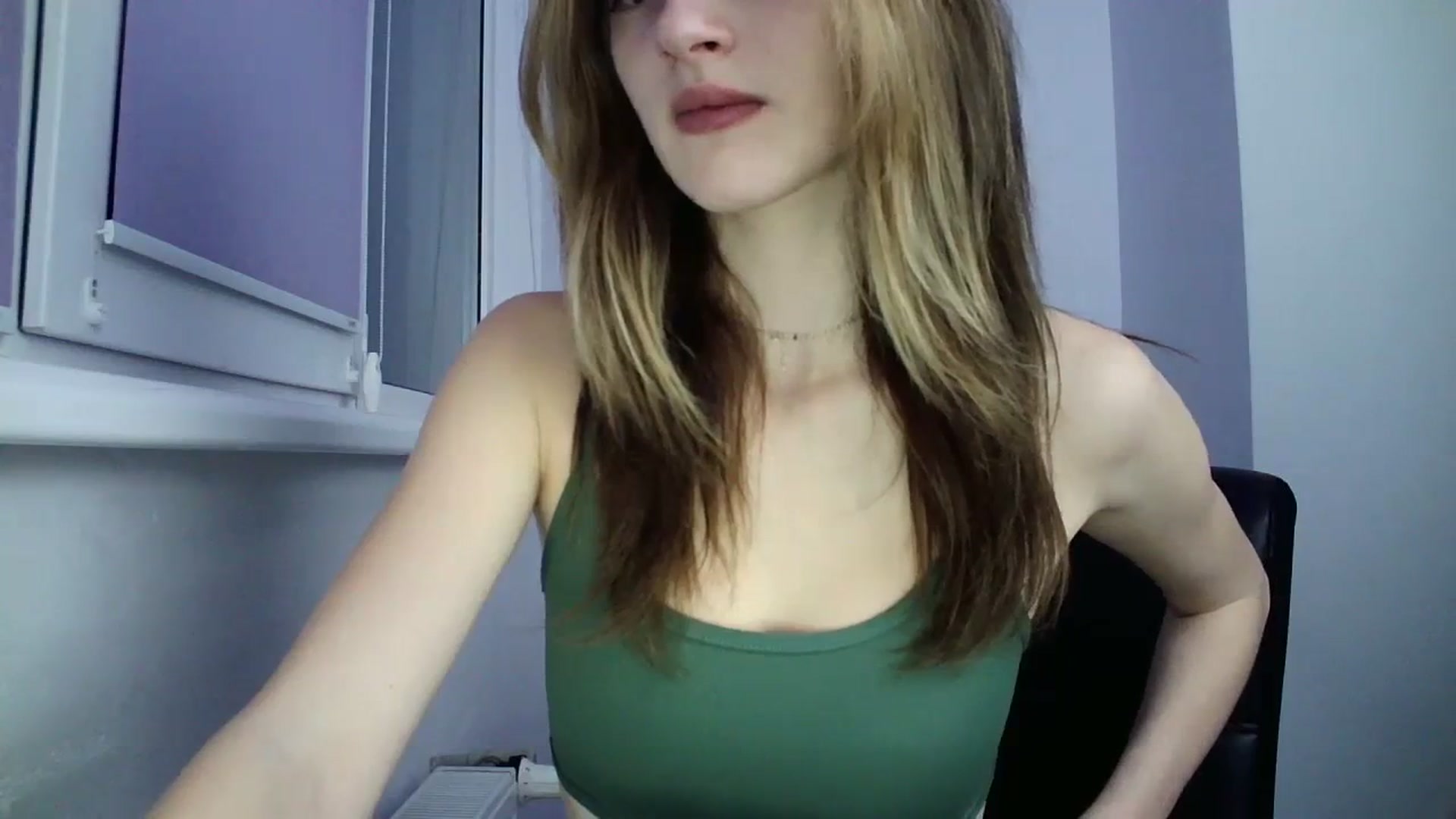 Gallery image thumbnail from MaryCoup's myfreecams stream on, 12/05/2023, 16:05 image 5 of 20