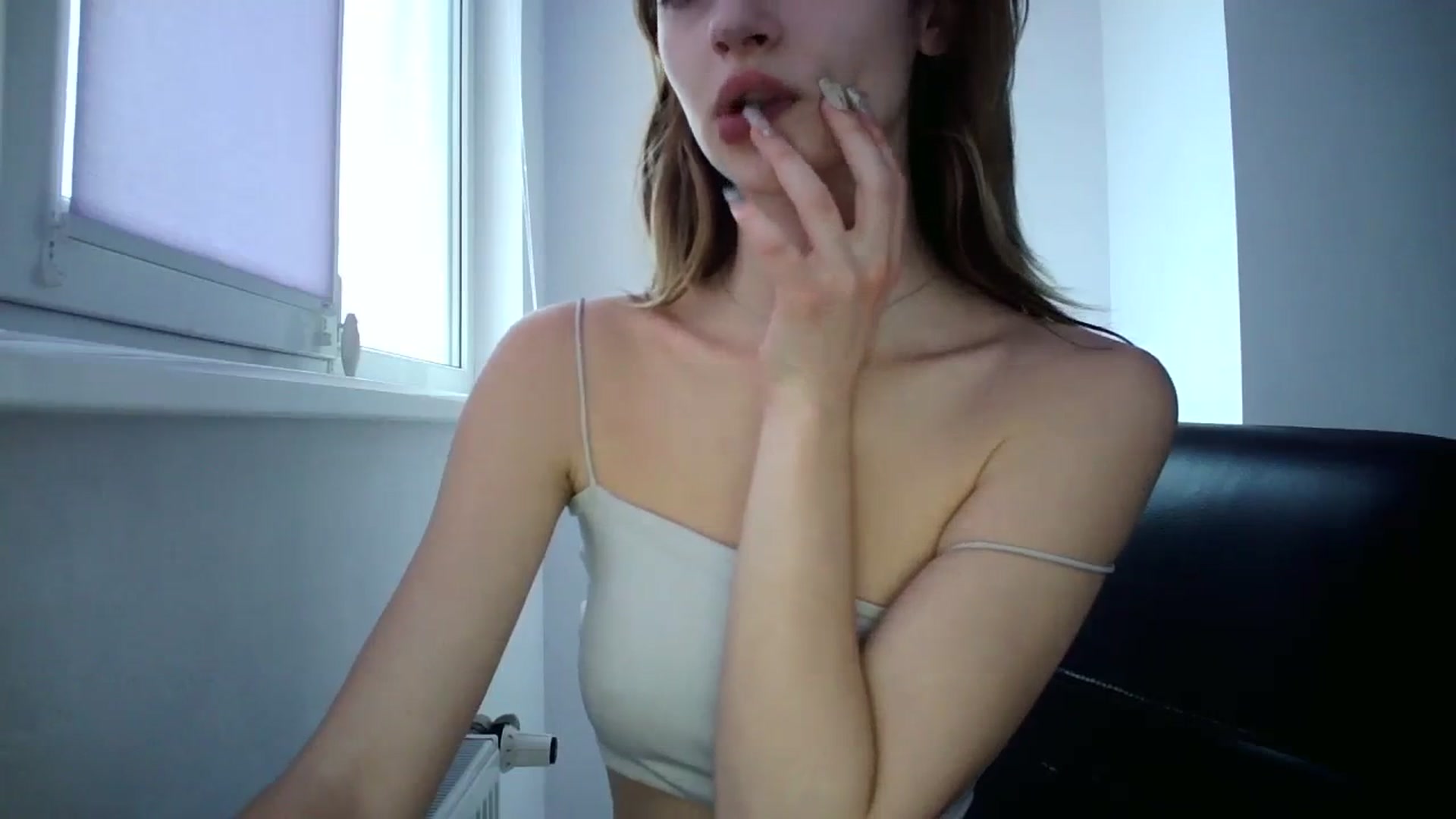 Gallery image thumbnail from MaryCoup's myfreecams stream on, 12/07/2023, 12:54 image 18 of 20