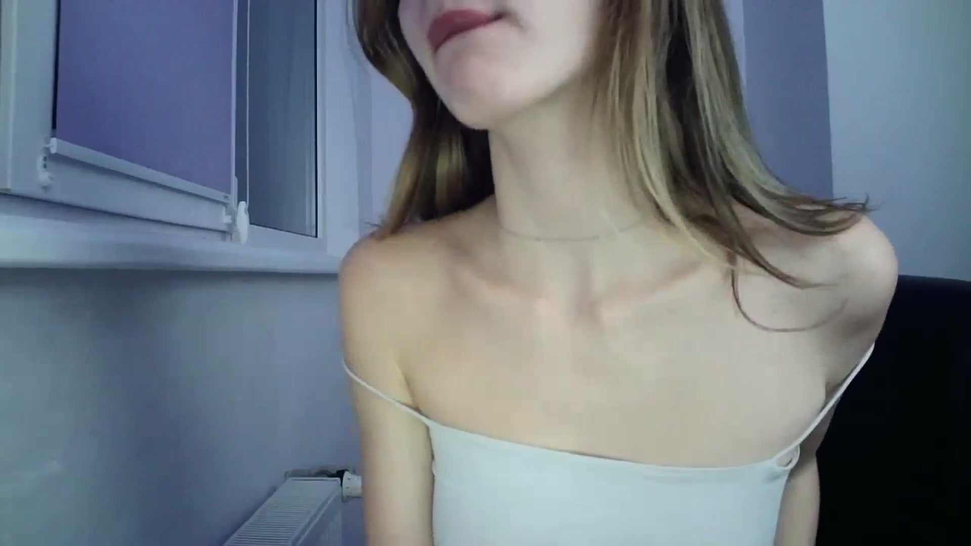 Gallery image thumbnail from MaryCoup's myfreecams stream on, 12/08/2023, 16:32 image 3 of 20