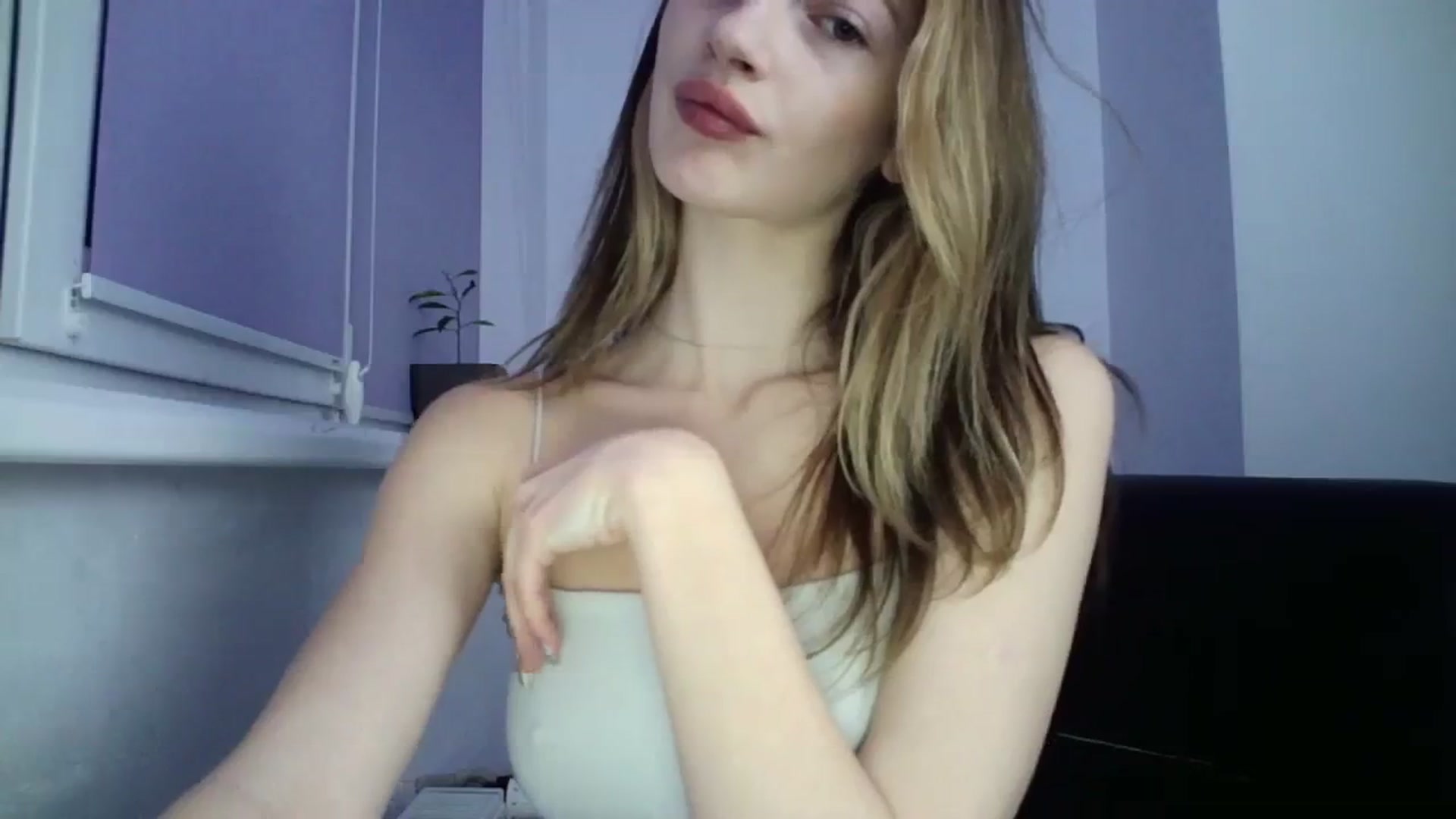 Gallery image thumbnail from MaryCoup's myfreecams stream on, 12/17/2023, 14:57 image 3 of 20