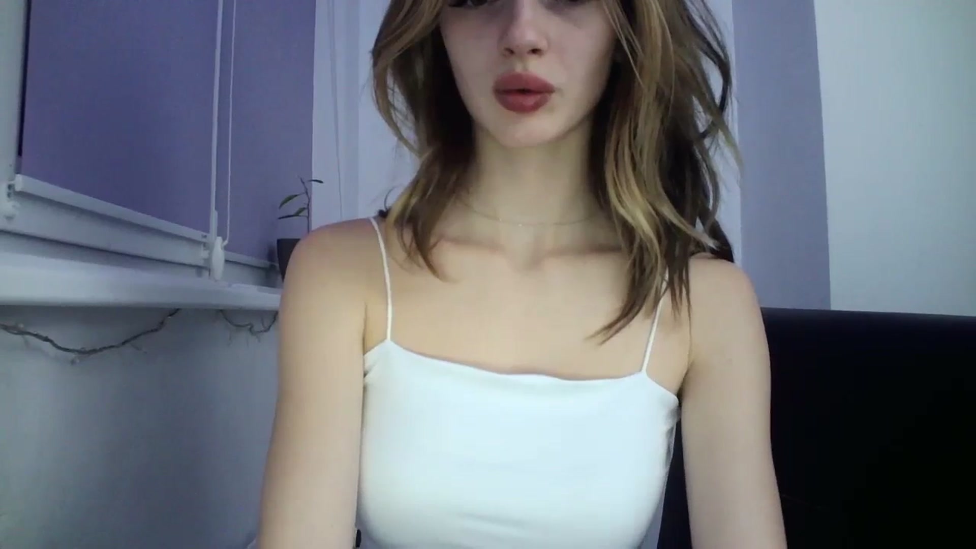 Gallery image thumbnail from MaryCoup's myfreecams stream on, 12/28/2023, 16:10 image 4 of 20
