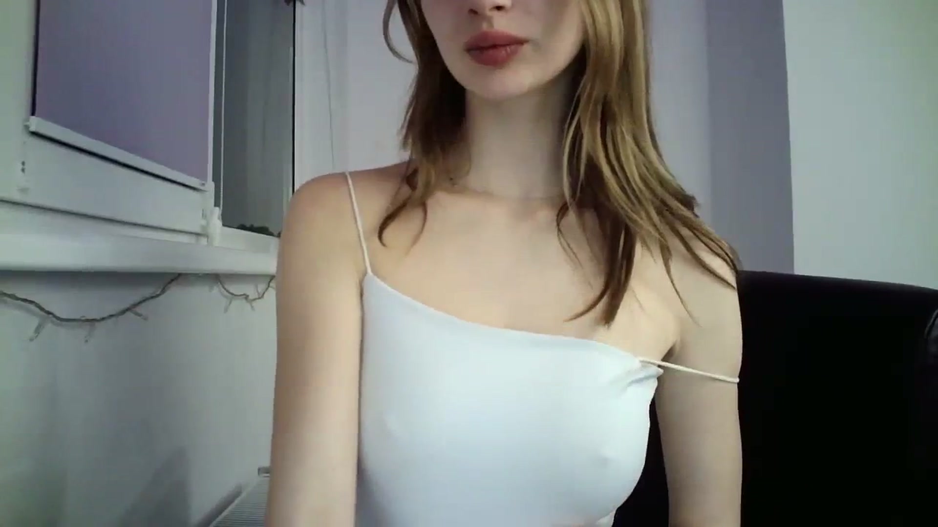 Gallery image thumbnail from MaryCoup's myfreecams stream on, 02/01/2024, 16:35 image 18 of 20