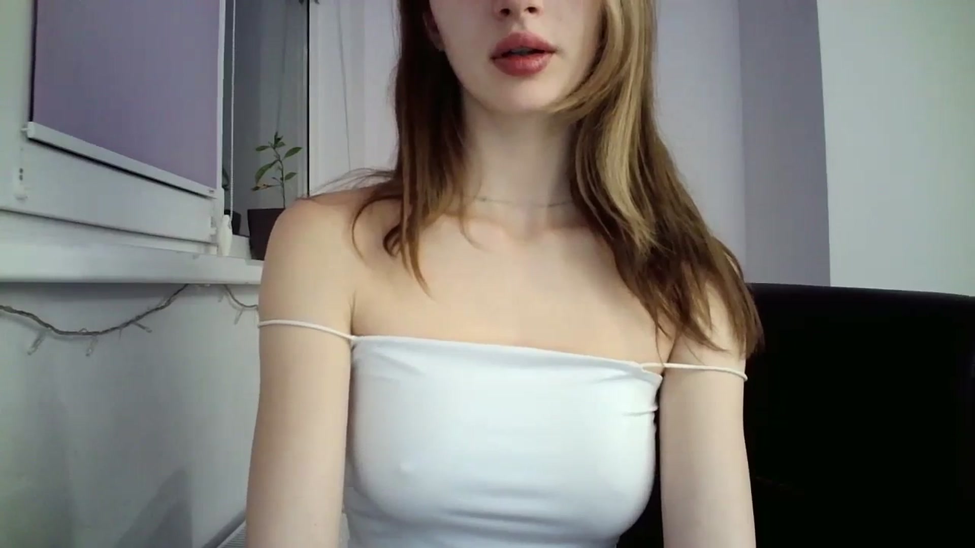 Gallery image thumbnail from MaryCoup's myfreecams stream on, 02/01/2024, 16:35 image 7 of 20