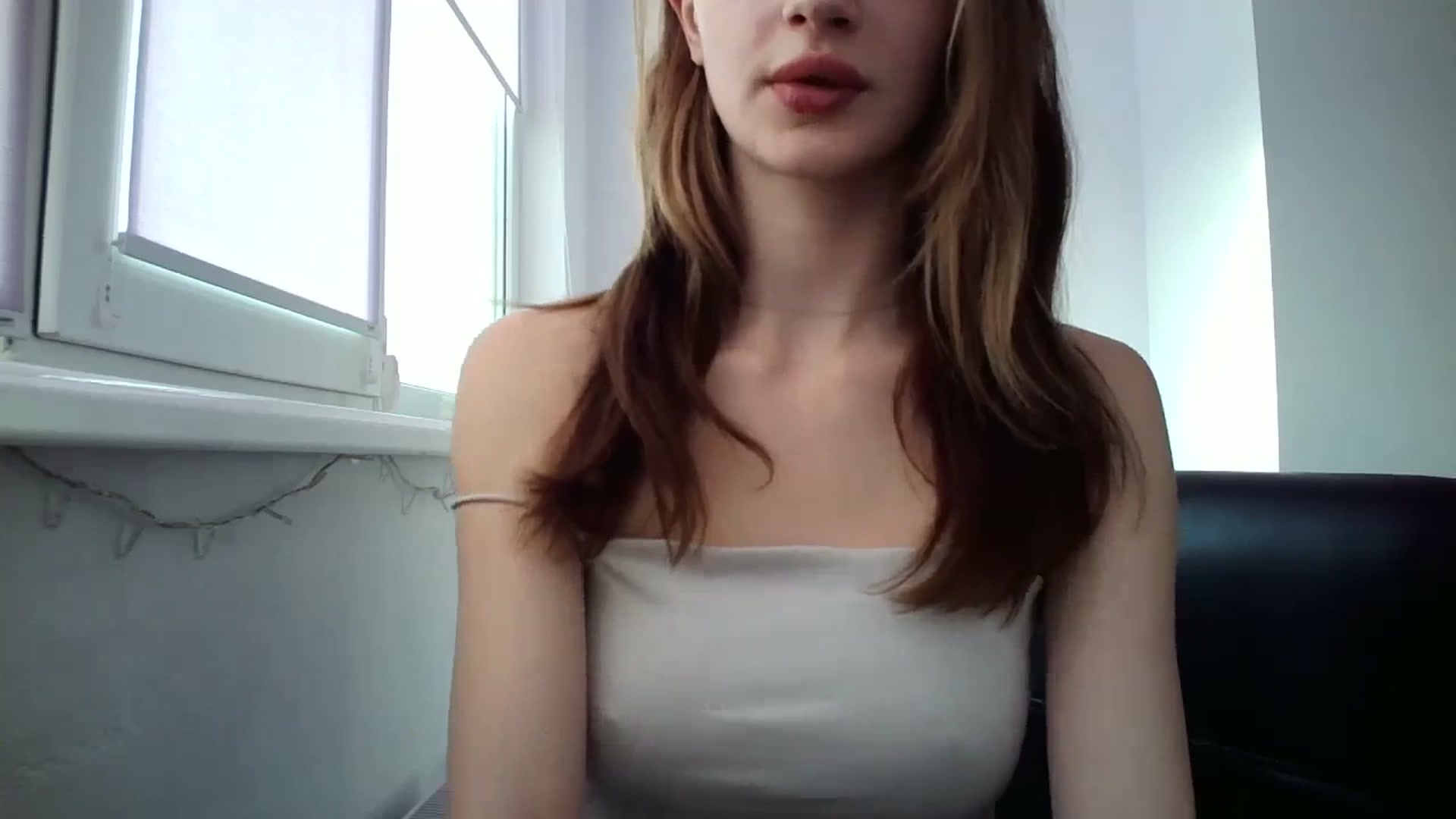 Gallery image thumbnail from MaryCoup's myfreecams stream on, 02/09/2024, 14:31 image 2 of 20