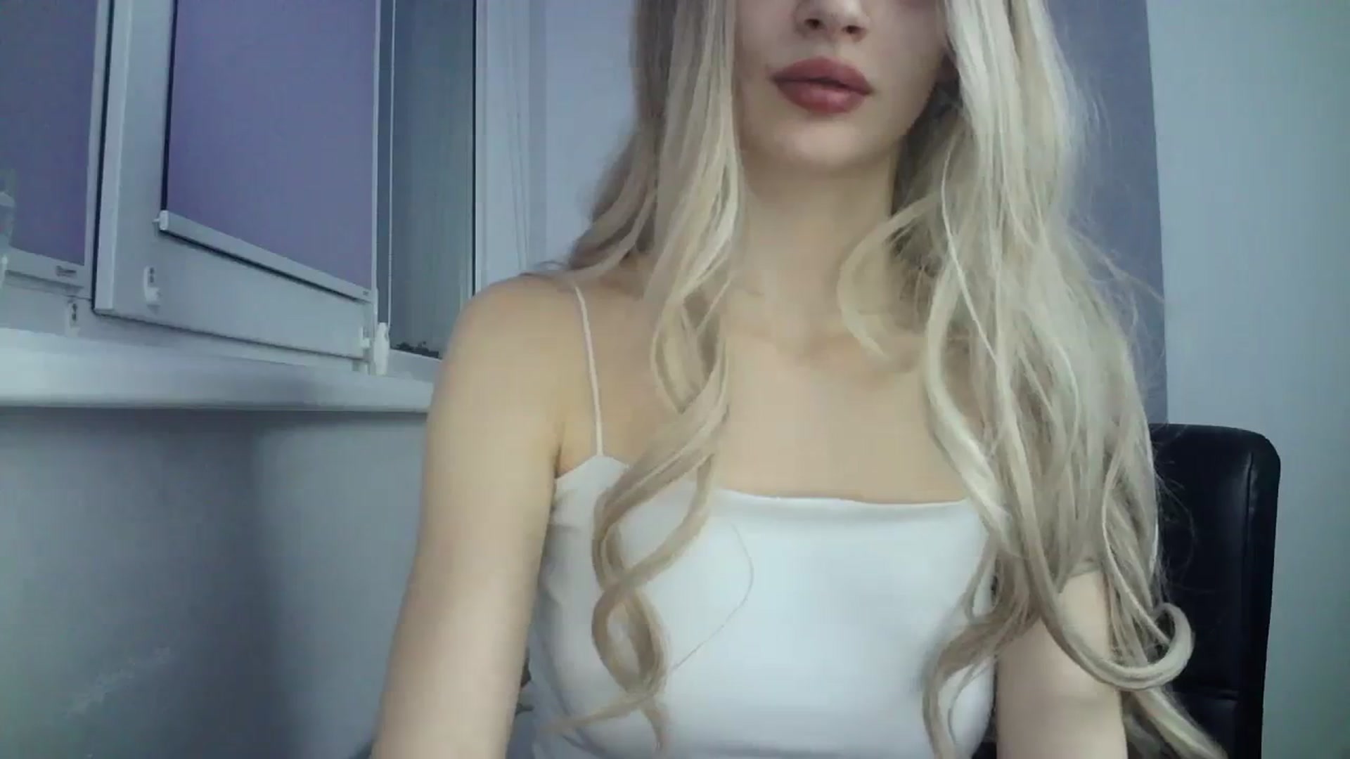 Gallery image thumbnail from MaryCoup's myfreecams stream on, 03/06/2024, 18:48 image 16 of 20
