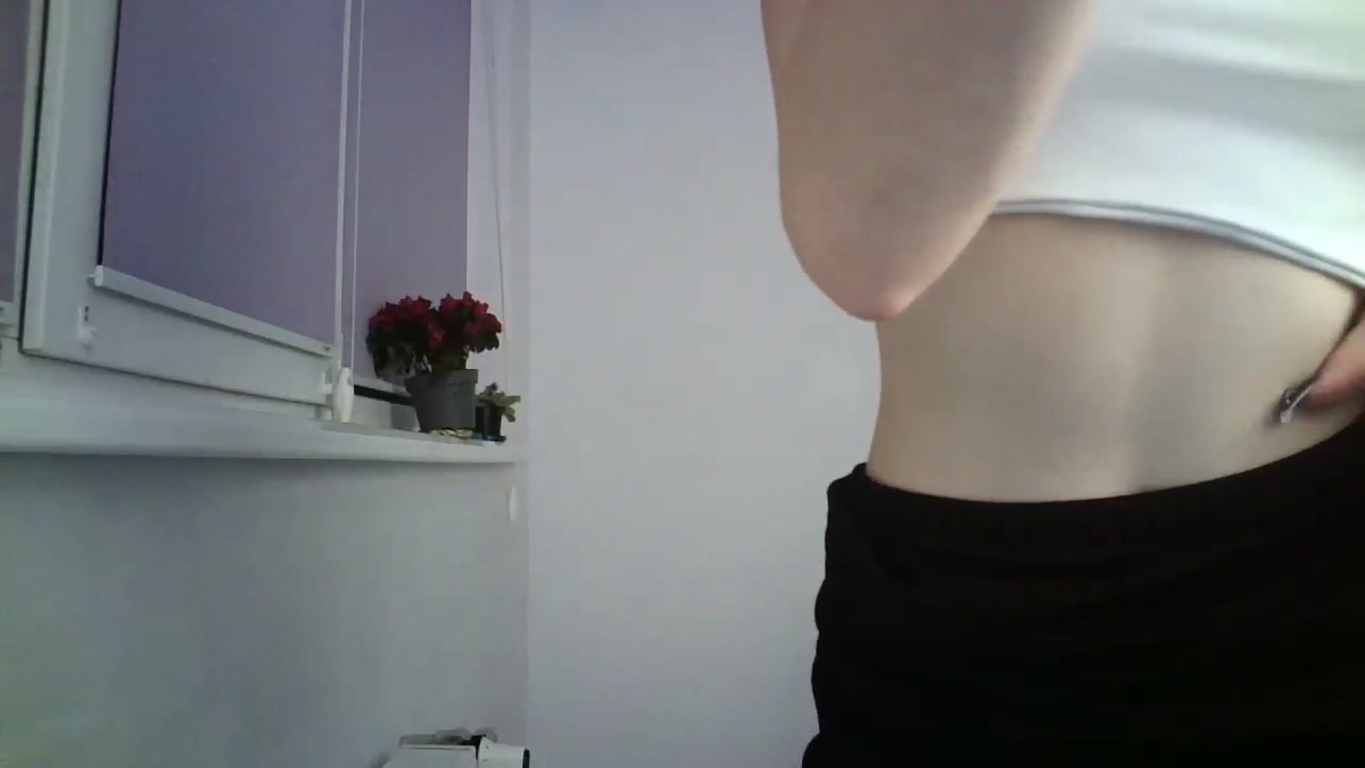 Gallery image thumbnail from MaryCoup's myfreecams stream on, 03/19/2024, 17:38 image 19 of 20