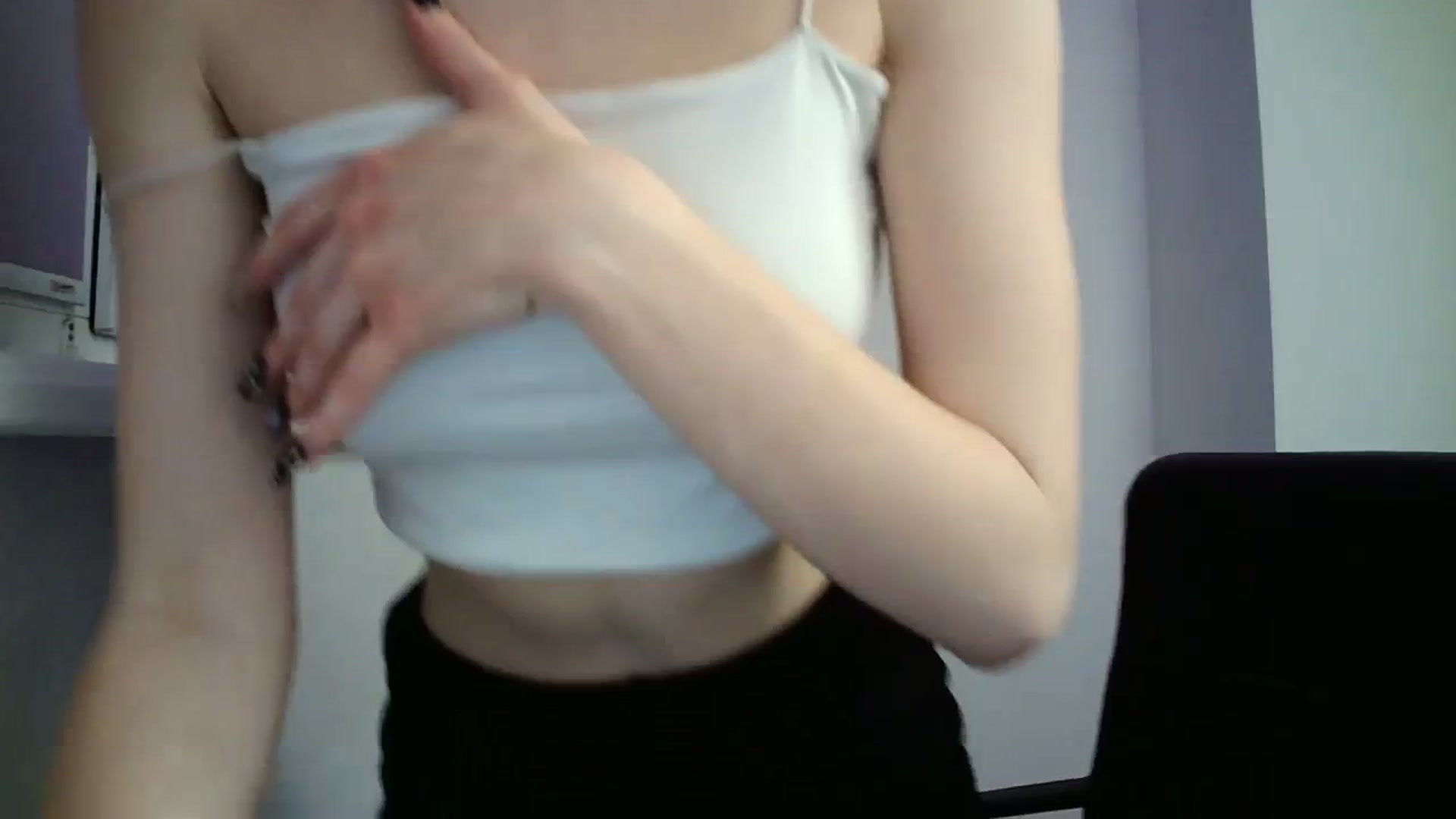 Gallery image thumbnail from MaryCoup's myfreecams stream on, 03/22/2024, 20:19 image 14 of 20