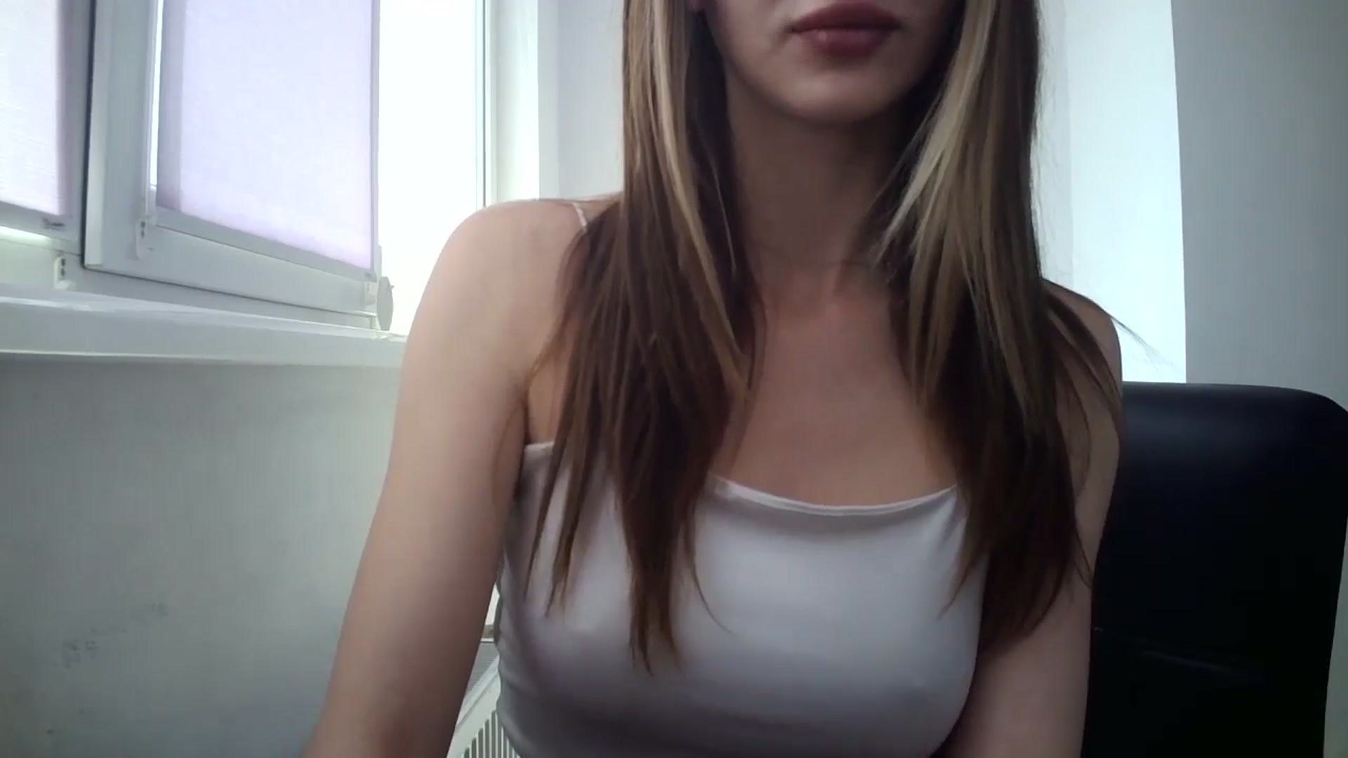 Gallery image thumbnail from MaryCoup's myfreecams stream on, 05/09/2024, 11:06 image 8 of 20