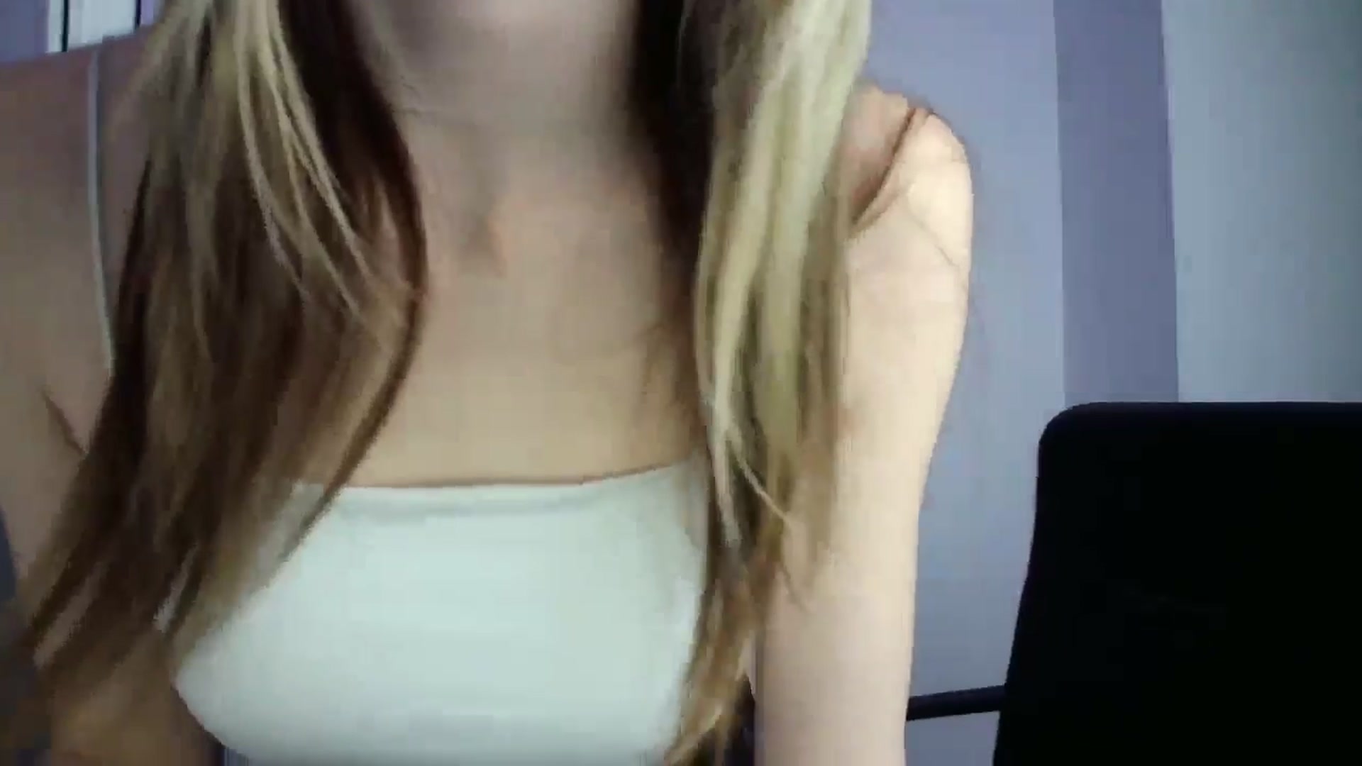 Gallery image thumbnail from MaryCoup's myfreecams stream on, 05/16/2024, 19:34 image 4 of 20