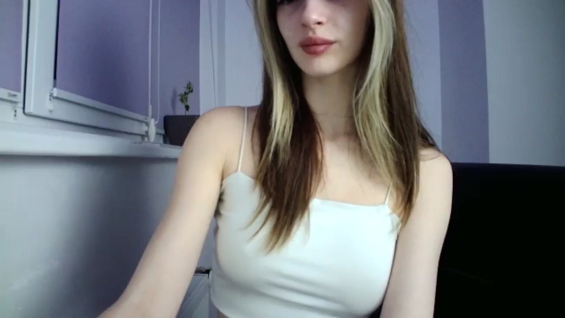 Gallery image thumbnail from MaryCoup's myfreecams stream on, 05/16/2024, 20:20 image 13 of 20