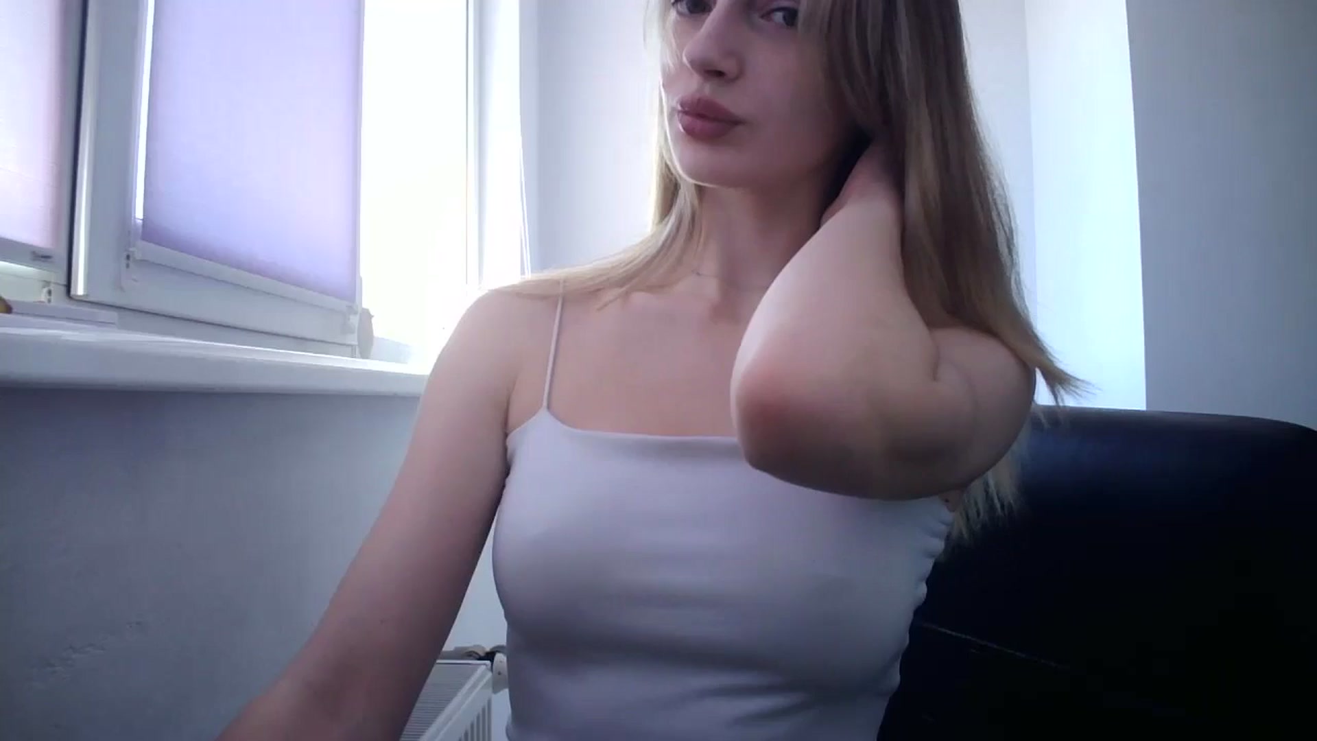 Gallery image thumbnail from MaryCoup's myfreecams stream on, 05/24/2024, 09:13 image 1 of 20