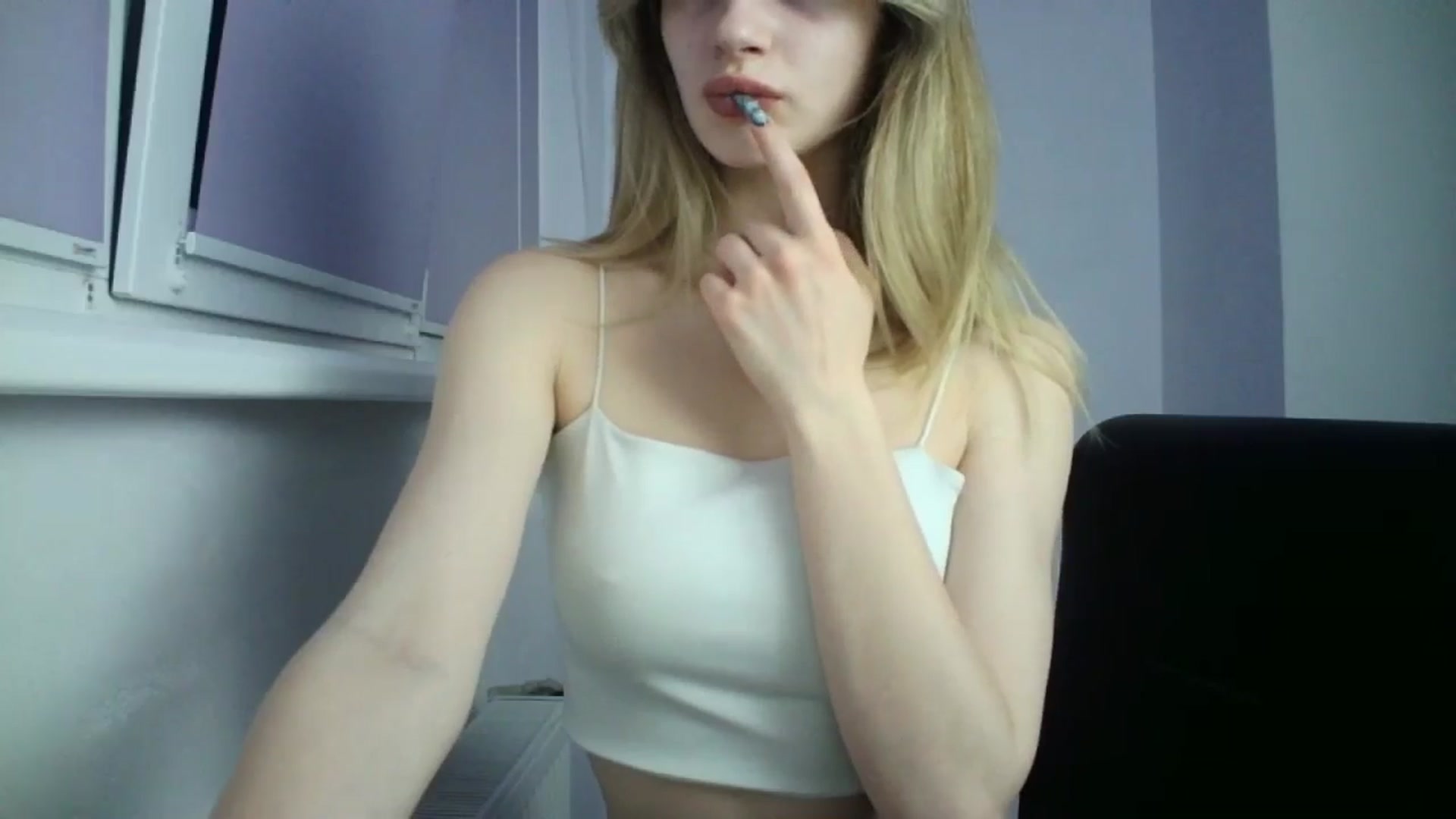 Gallery image thumbnail from MaryCoup's myfreecams stream on, 05/28/2024, 20:38 image 8 of 20