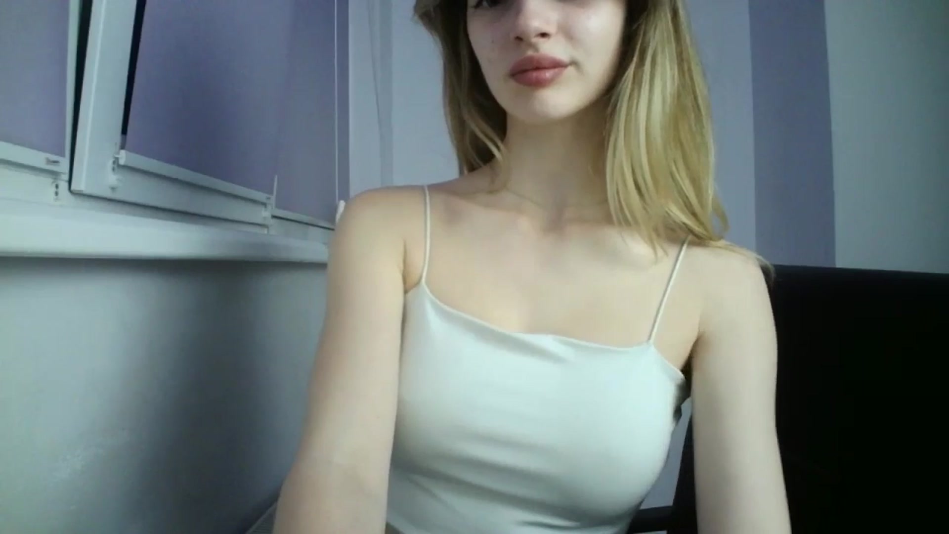 Gallery image thumbnail from MaryCoup's myfreecams stream on, 05/28/2024, 20:59 image 16 of 20