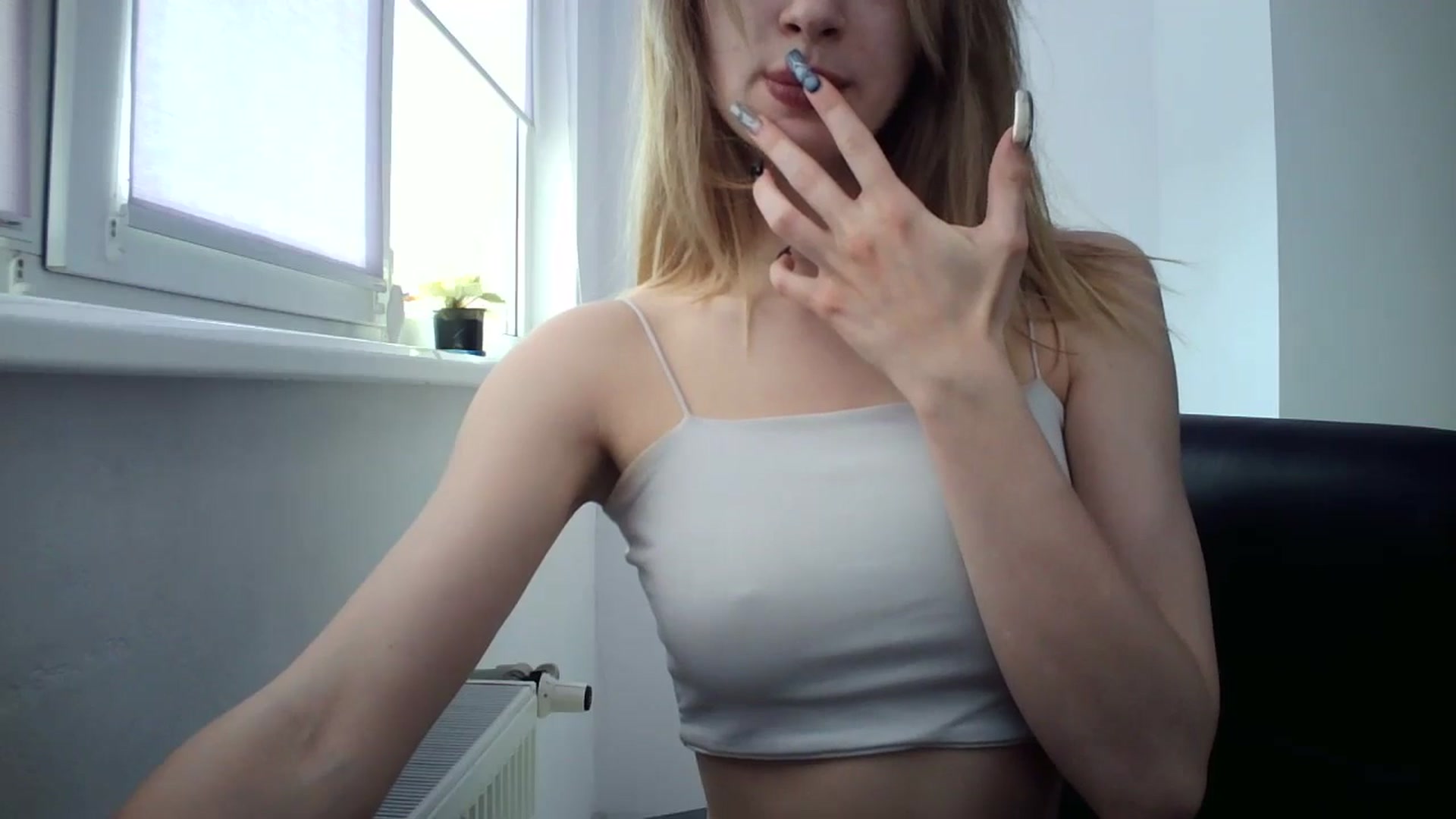 Gallery image thumbnail from MaryCoup's myfreecams stream on, 06/09/2024, 13:27 image 14 of 20