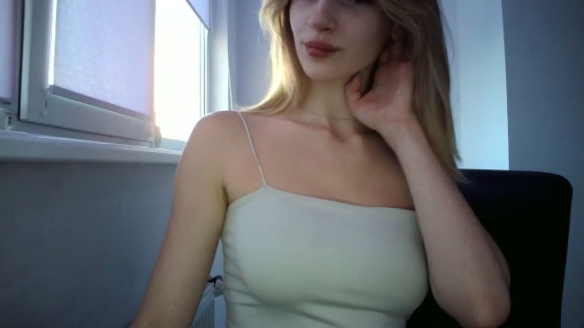 Gallery image thumbnail from MaryCoup's myfreecams stream on, 06/24/2024, 17:50 image 20 of 20