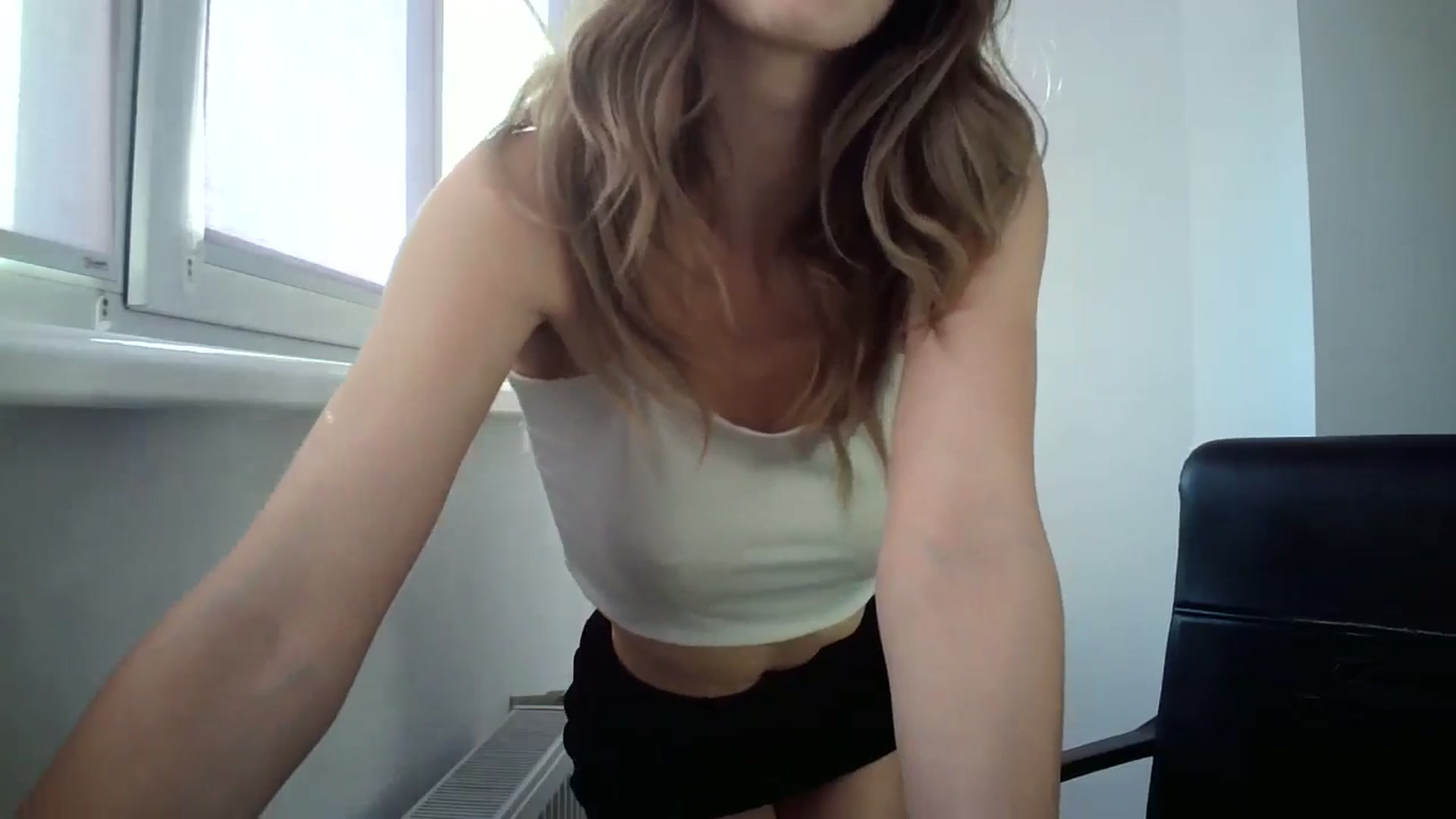 Gallery image thumbnail from MaryCoup's myfreecams stream on, 07/09/2024, 15:43 image 13 of 20