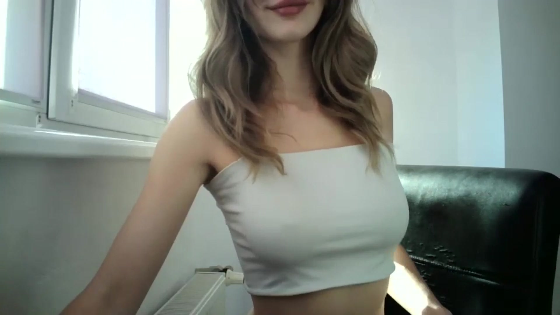 Gallery image thumbnail from MaryCoup's myfreecams stream on, 07/09/2024, 15:43 image 20 of 20