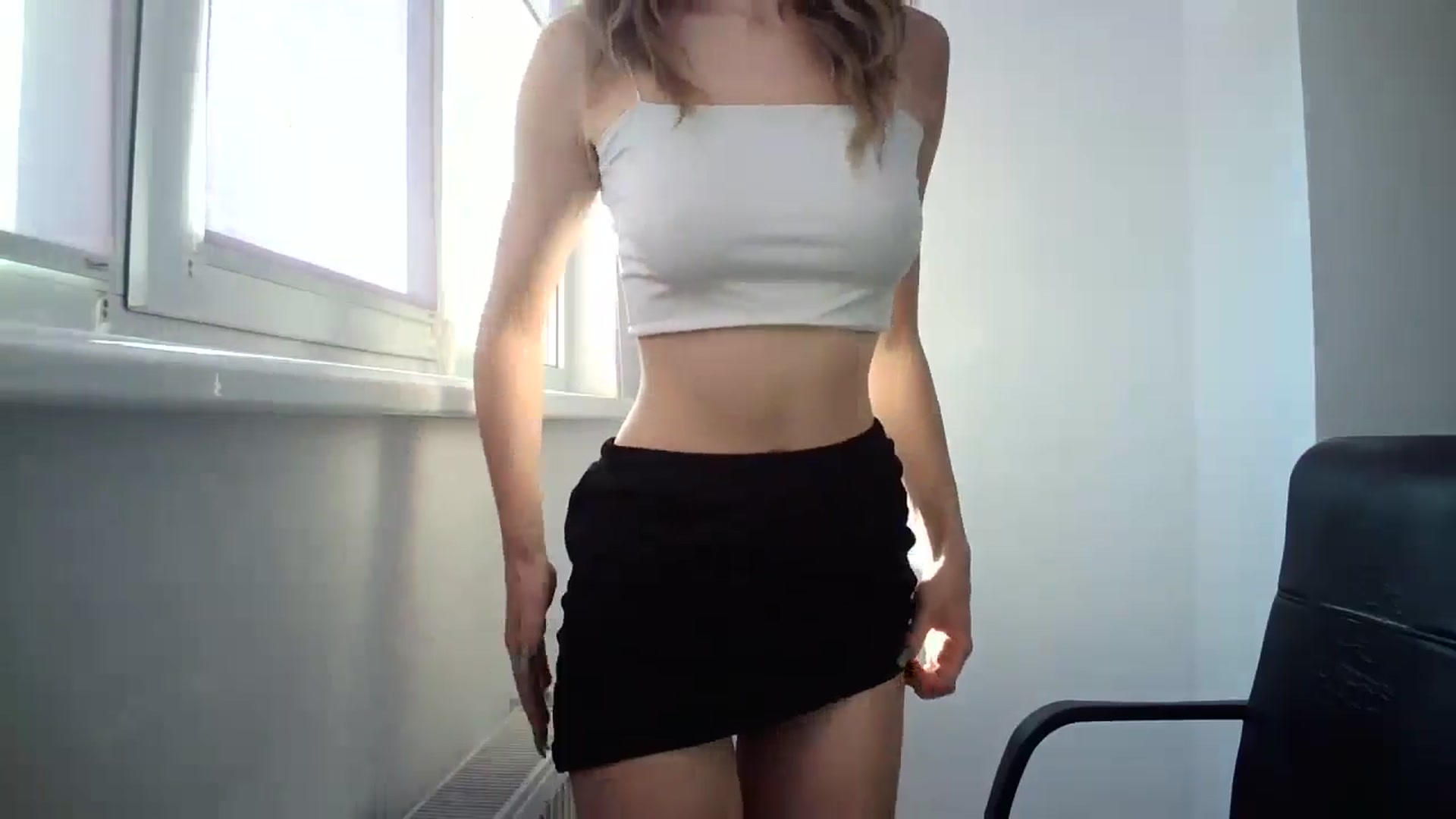 Gallery image thumbnail from MaryCoup's myfreecams stream on, 07/09/2024, 15:43 image 9 of 20