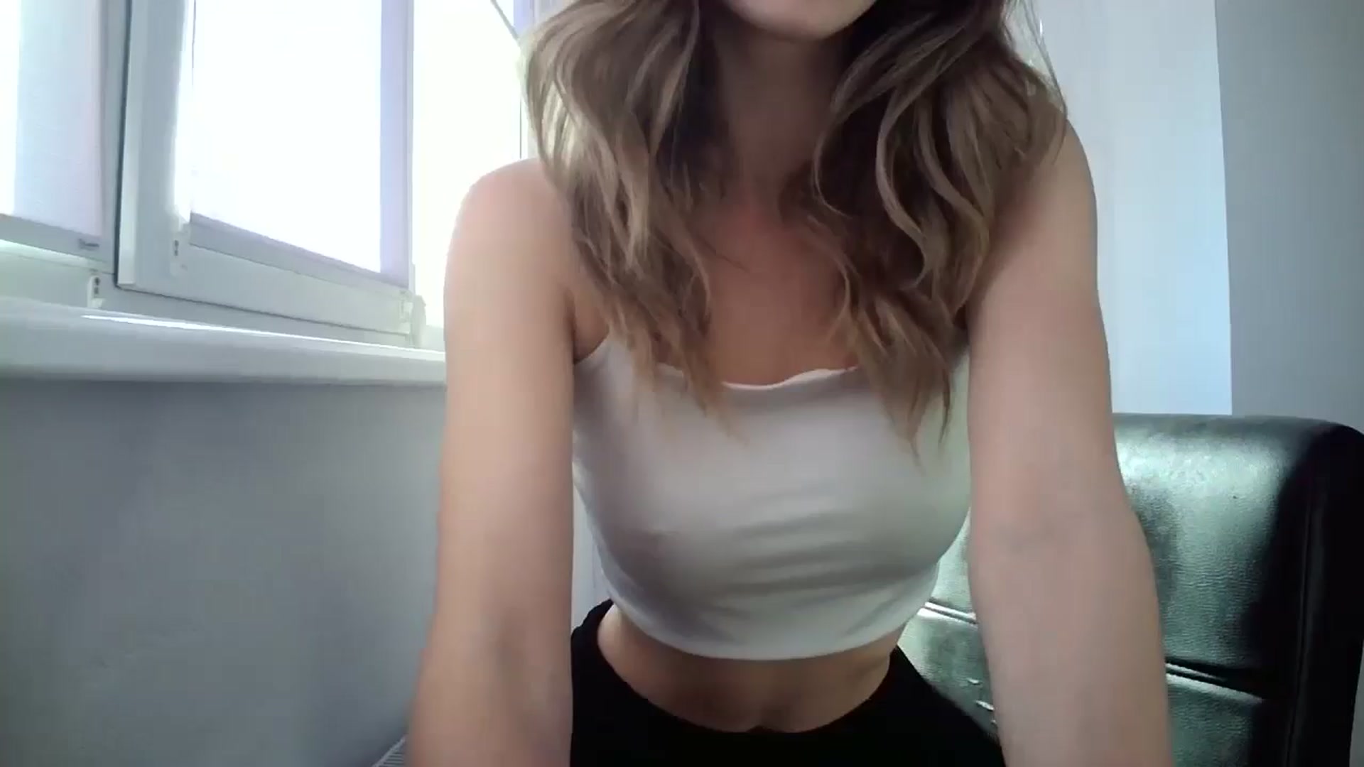 Gallery image thumbnail from MaryCoup's myfreecams stream on, 07/09/2024, 15:43 image 6 of 20