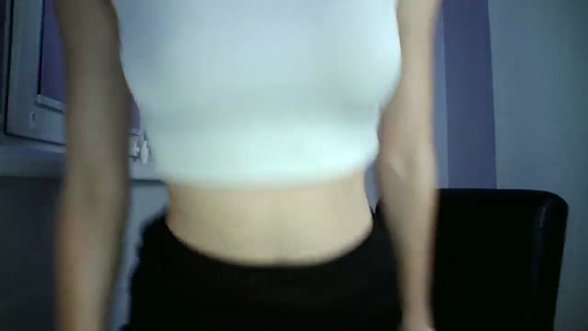 Gallery image thumbnail from MaryCoup's myfreecams stream on, 08/08/2024, 21:24 image 17 of 20